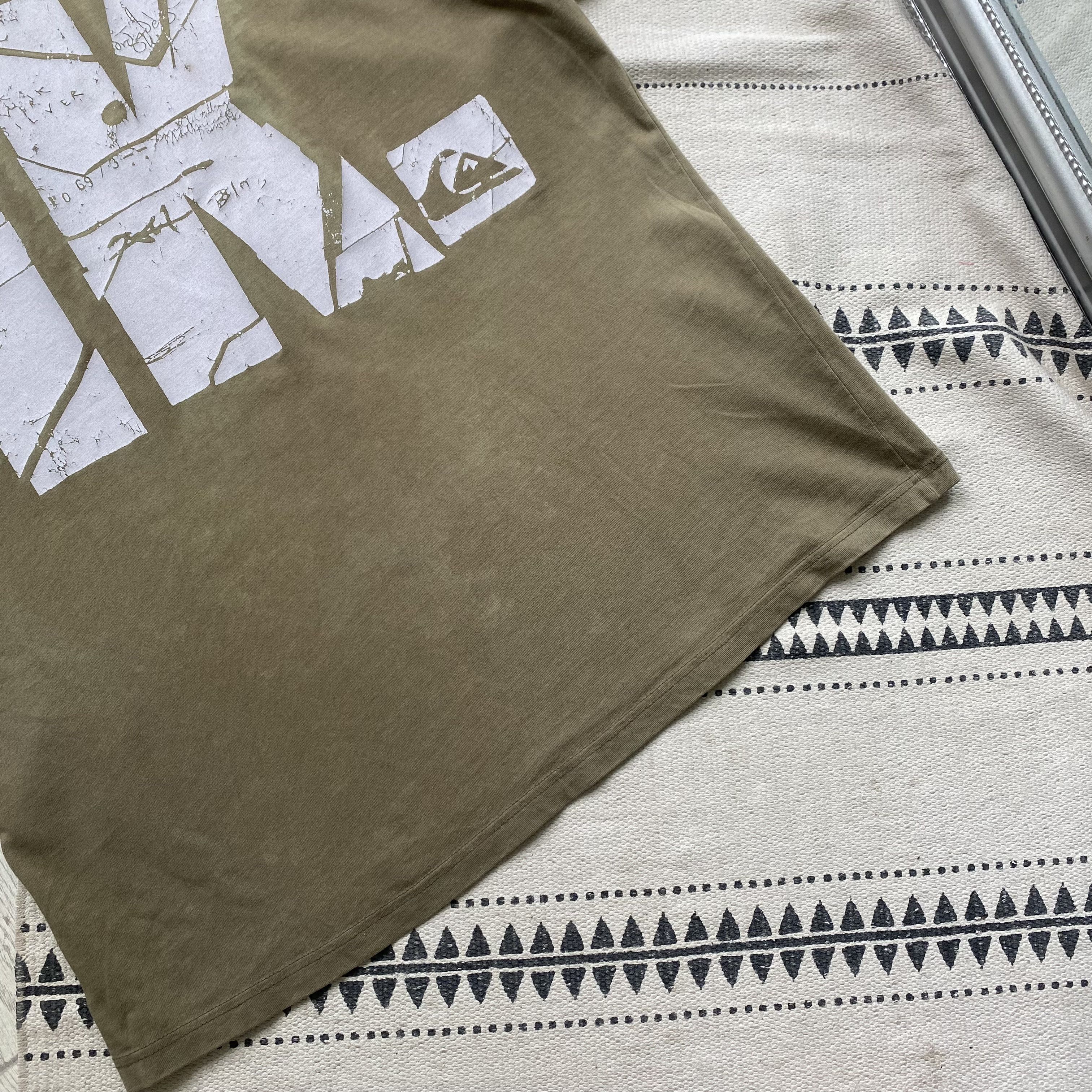 Quiksilver 🦏 Vintage 90s Faded Quiksilver tee big logo Skster Surfer Size US M / EU 48-50 / 2 - 10 Thumbnail