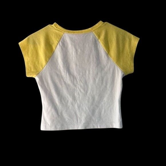 Forever 21 Barbie X Forever 21 White & Yellow Raglan Graphic Crop Top W Size M / US 6-8 / IT 42-44 - 2 Thumbnail