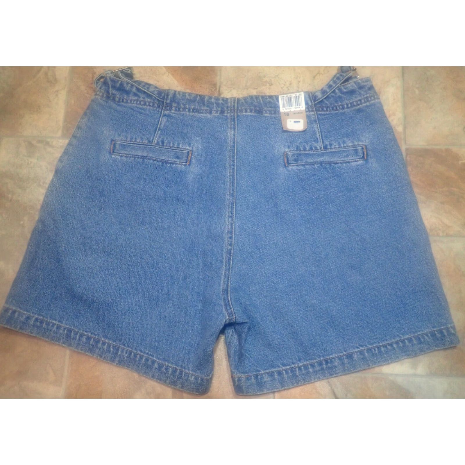 Levi's Vintage Levi's High Rise Buckle Cinch Denim Shorts Size 16 Women 36" Waist 90s Blue Jeans Size 36" / US 14 / IT 50 - 2 Thumbnail
