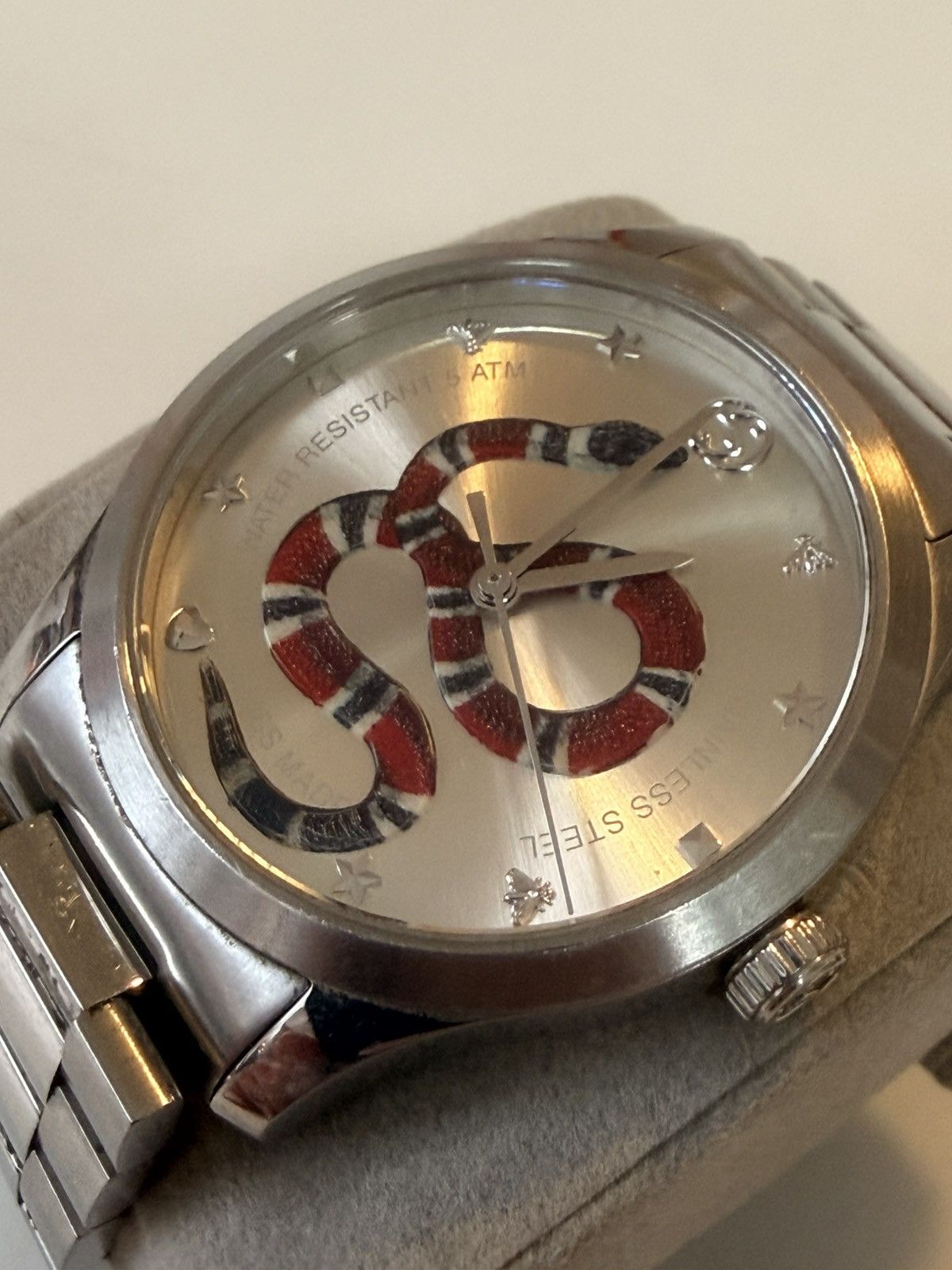 Gucci Steel Gucci Snake Watch Size ONE SIZE - 2 Thumbnail