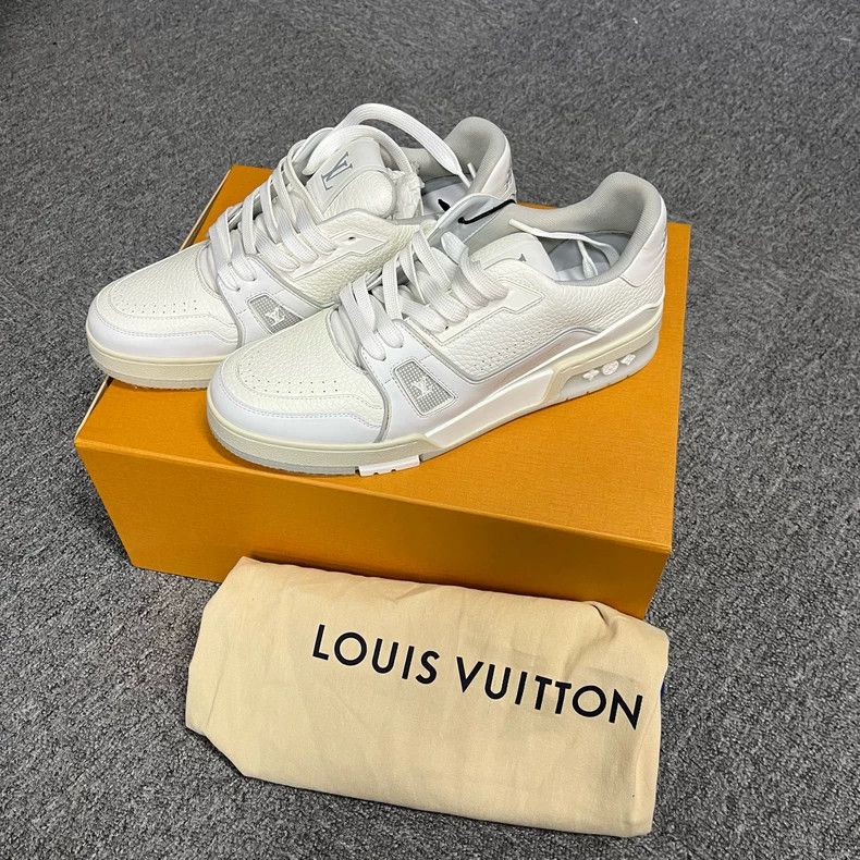 Louis Vuitton Louis Vuitton White Trainer Cowhide White Cement Low Top F Size US 7 / EU 40 - 1 Thumbnail