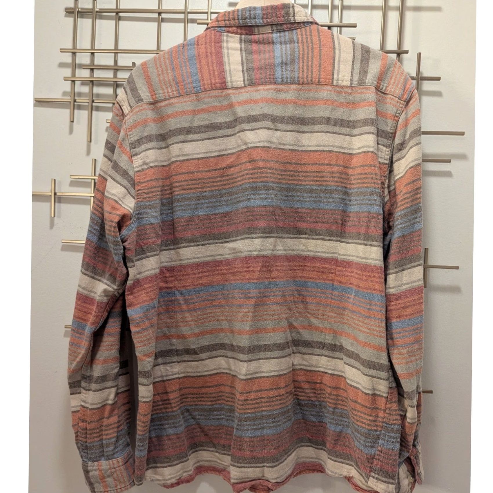 Vintage Massive Outdoor Flannel Shirt Slim Fit Long Sleeve Button-Up 100% Cotton XL Men Striped Orange/Beige/Blue-Grey Pattern Vintage No Size US XL / EU 56 / 4 - 2 Thumbnail