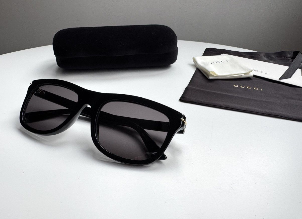 Vintage GUCCI SUNGLASSES GG1444S 001 Size ONE SIZE - 14 Thumbnail