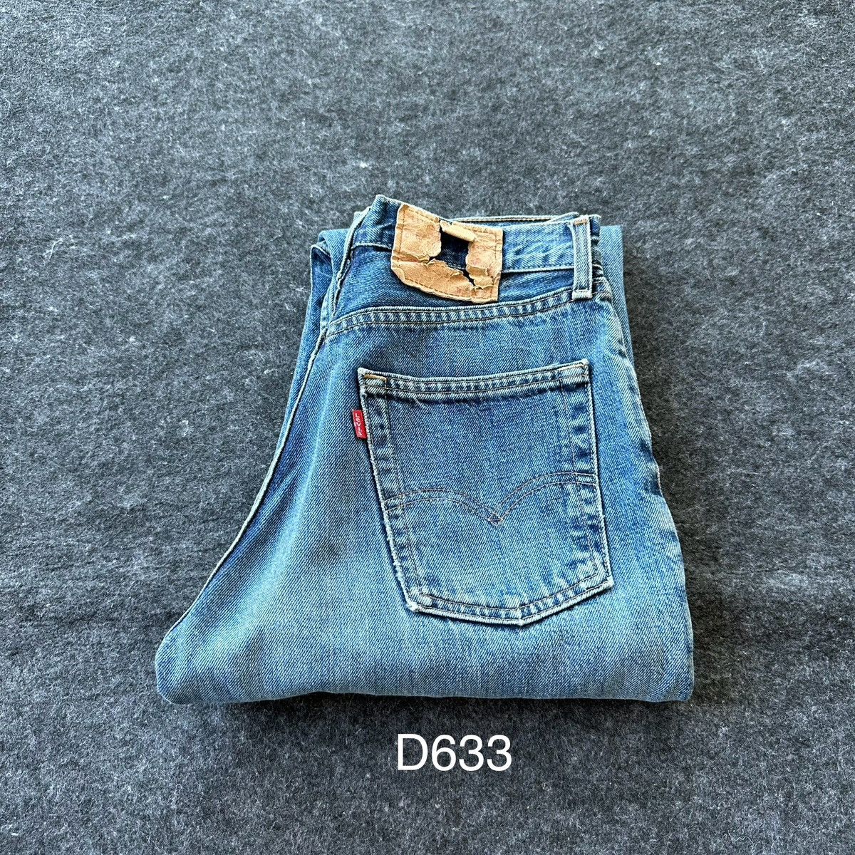 Levi's Vintage Levis 501 France Destroyed Denim 28x30 D633 Size US 28 / EU 44 - 20 Thumbnail
