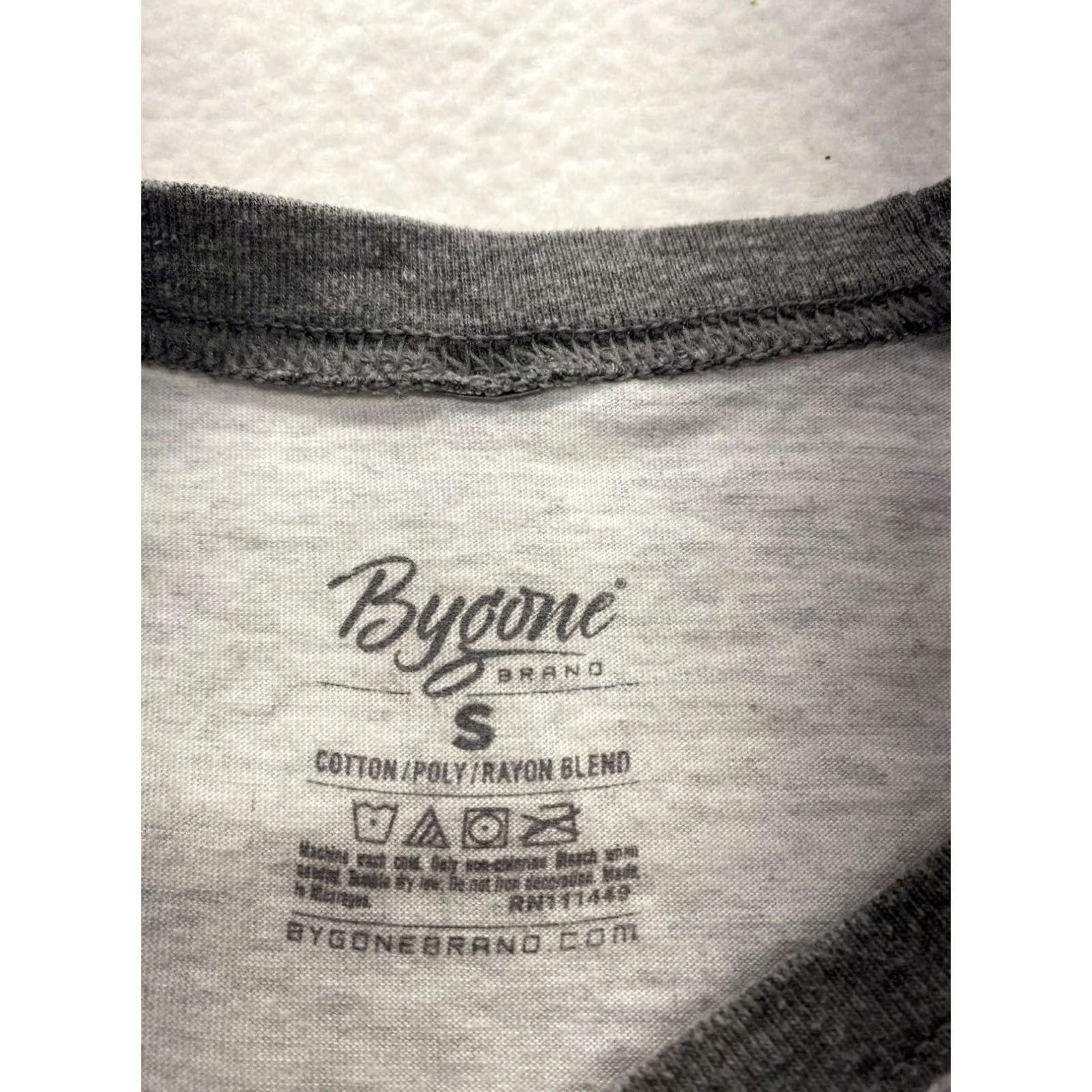 Vintage VINTAGE Bygone Dayton’s Shirt Womens Small 3/4 Sleeve Grey Cotton Blend T-Shirt Womens, Daytons, 5112, Pre-Owned Like New Size S / US 4 / IT 40 - 4 Thumbnail