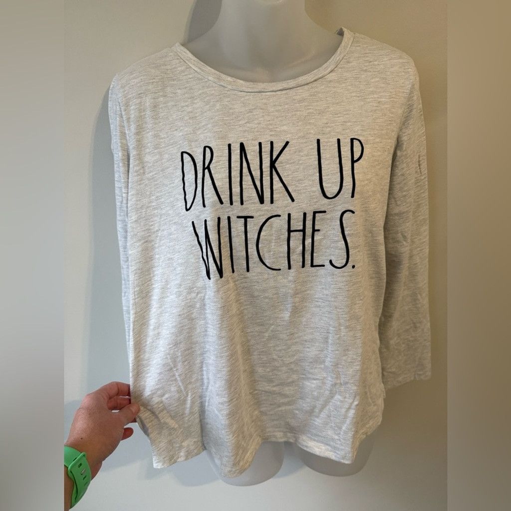 The Unbranded Brand Rae Dunn Gray Pajama Top - Drink Up Witches Size L / US 10 / IT 46 - 1 Thumbnail