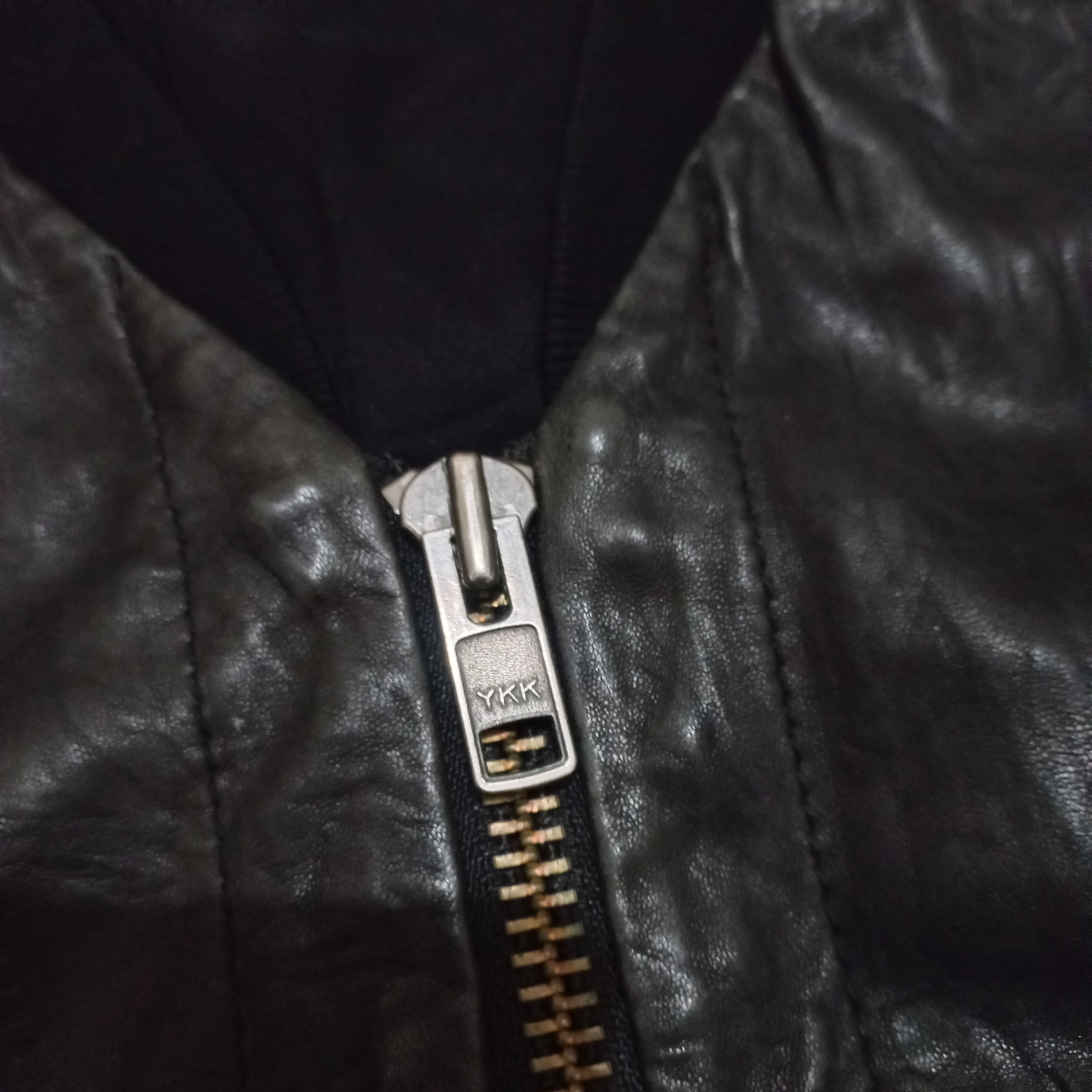 Helmut Lang Helmut Lang short and wide lamb leather jacket Size US S / EU 44-46 / 1 - 5 Thumbnail