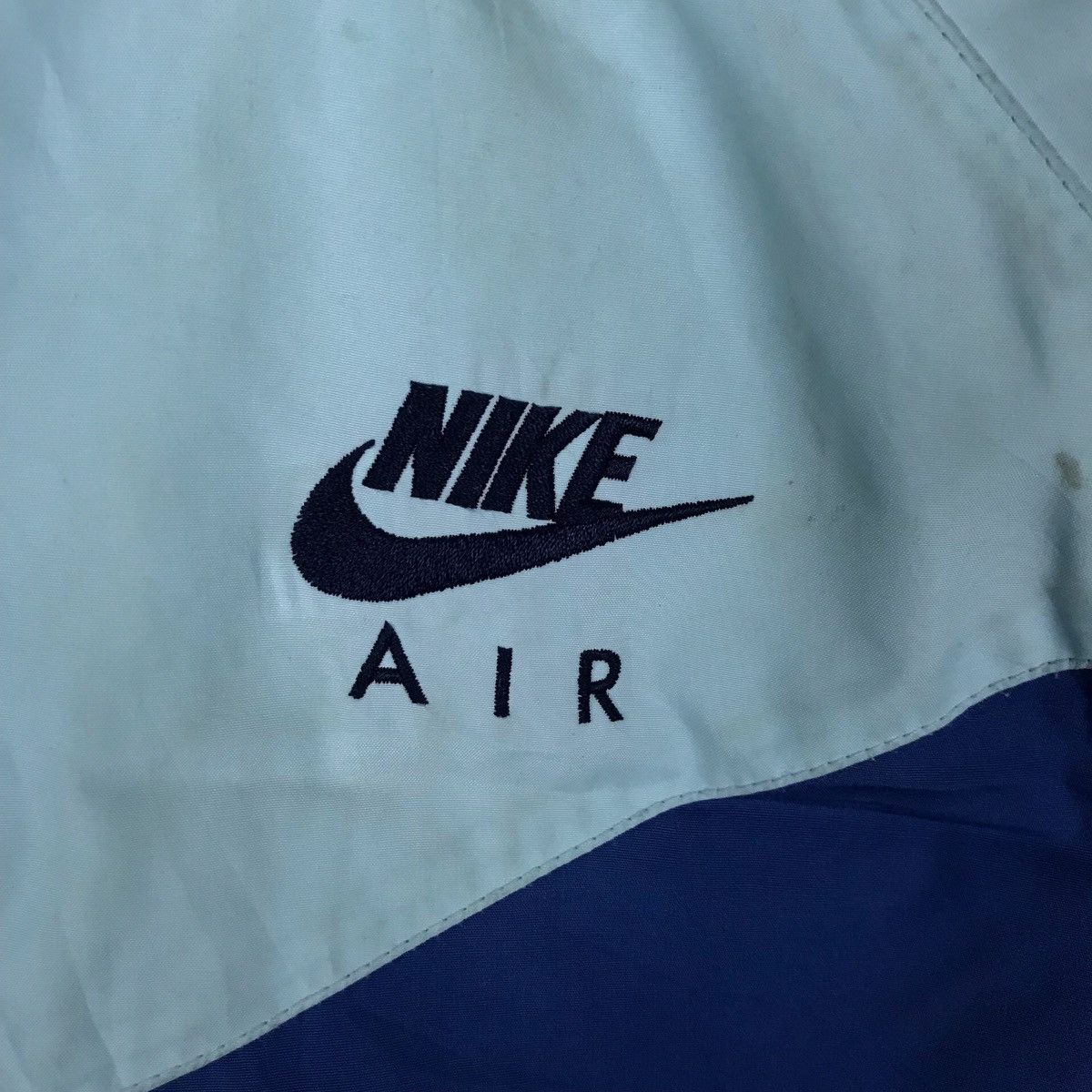 Nike Vintage Nike Two Tone Full Zipper Sweater Jacket Size US L / EU 52-54 / 3 - 3 Thumbnail