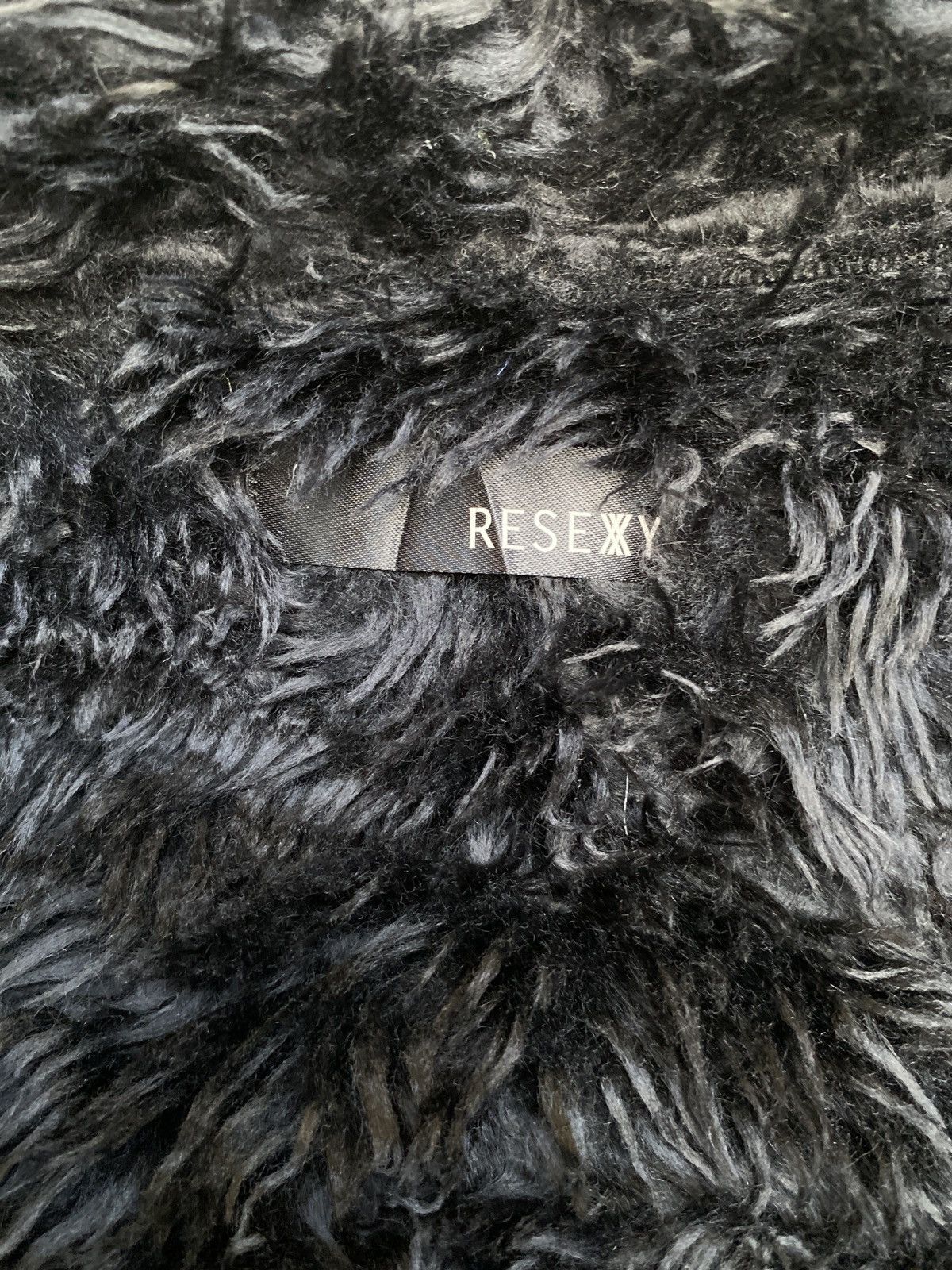 KMRii Resexy Suede Fur Asymmetrical Jacket Vkei Lgb kmrii style Size US S / EU 44-46 / 1 - 6 Thumbnail