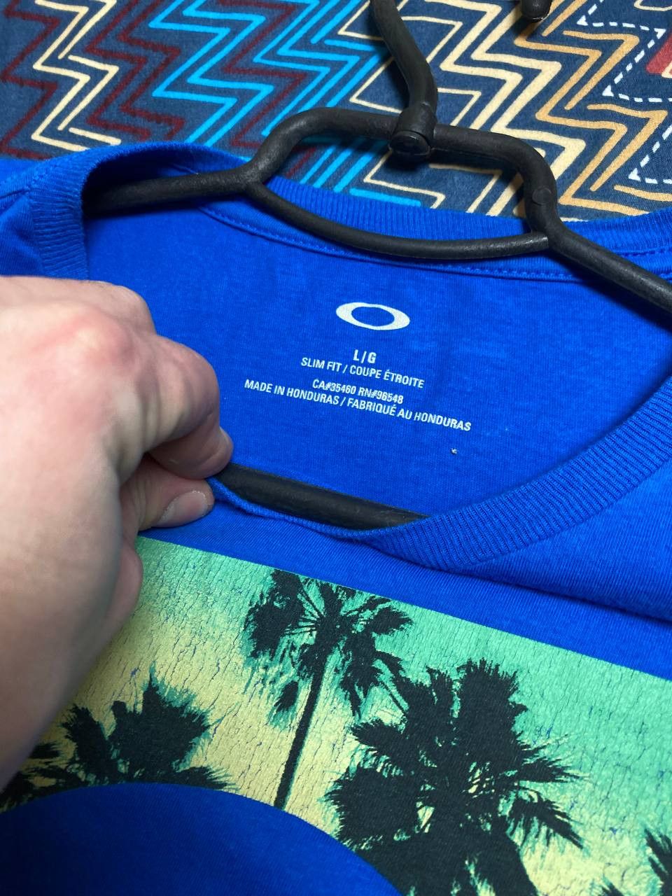 Oakley Streetwear T-Shirt Oakley big logo blue Y2K Vintage Size US L / EU 52-54 / 3 - 2 Thumbnail
