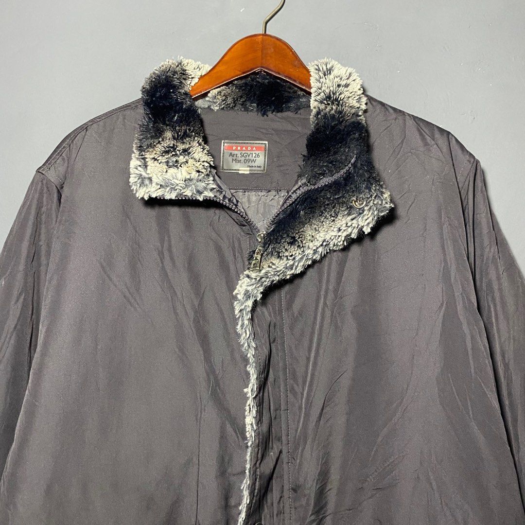 Prada Prada jacket black with fur Size US L / EU 52-54 / 3 - 7 Thumbnail
