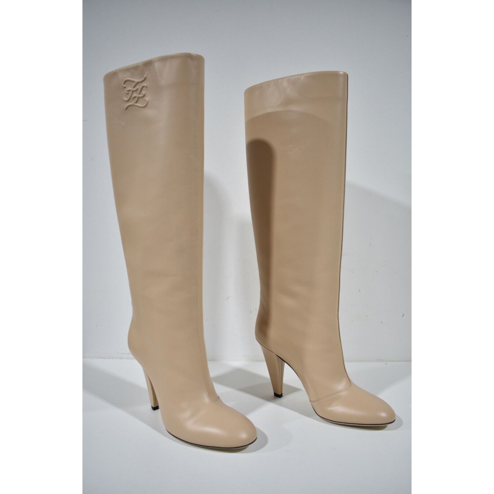 Fendi Fendi Karligraphy FF Logo Motif Poudre Beige Nude Leather Size US 10 / IT 40 - 5 Thumbnail