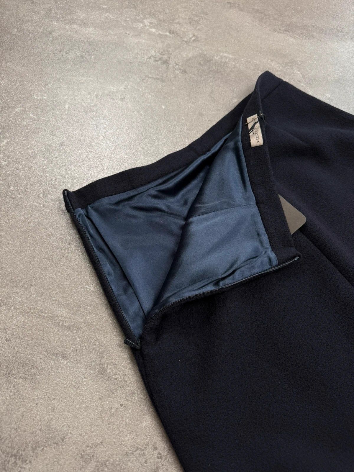 Bottega Veneta Bottega Veneta skirt NEW luxury old money street wear Size 30" / US 8 / IT 44 - 5 Thumbnail