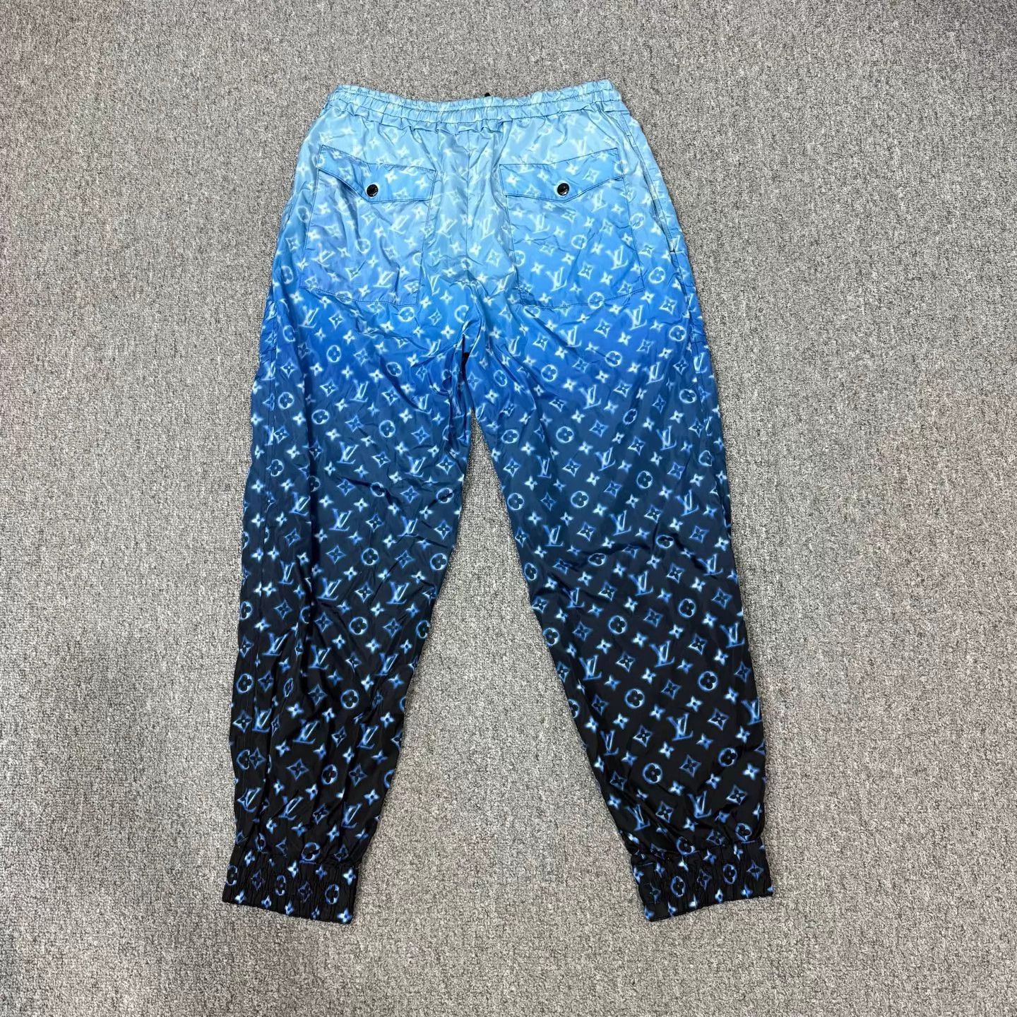 Louis Vuitton LV Monogram Allover Print Gradient Pants 38 99 New Size 27" / US 4 / IT 40 - 2 Thumbnail