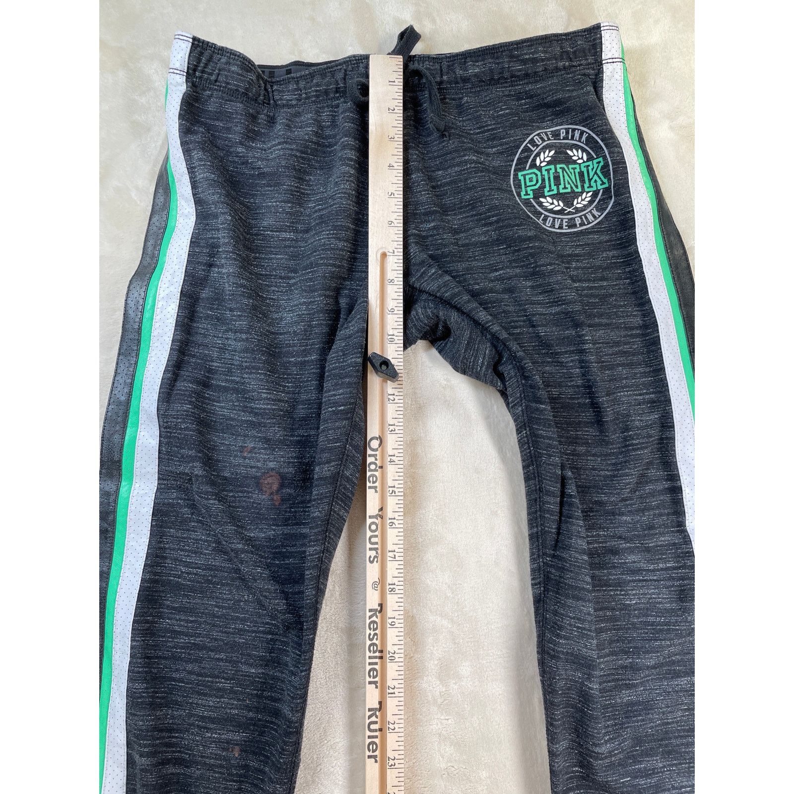 Victoria's Secret Limited Edition Victoria Secret Pink Zip Lounge Set M & L Size 32" / US 10 / IT 46 - 11 Thumbnail