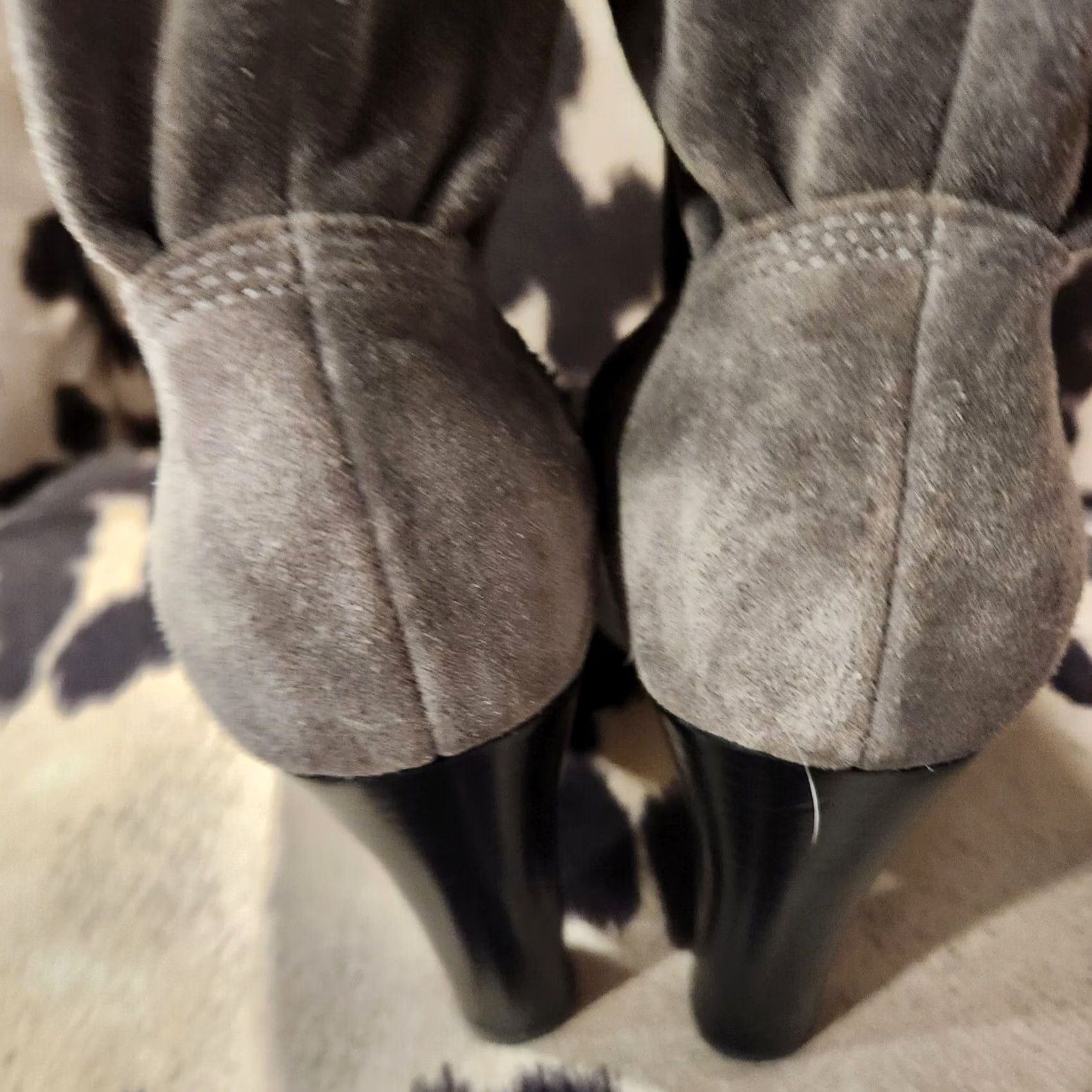 Michael Kors Michael Kors Gray Suede Slouchy Knee High Boots Side Zip Block Heel Womens 9 M Size US 9 / IT 39 - 5 Thumbnail