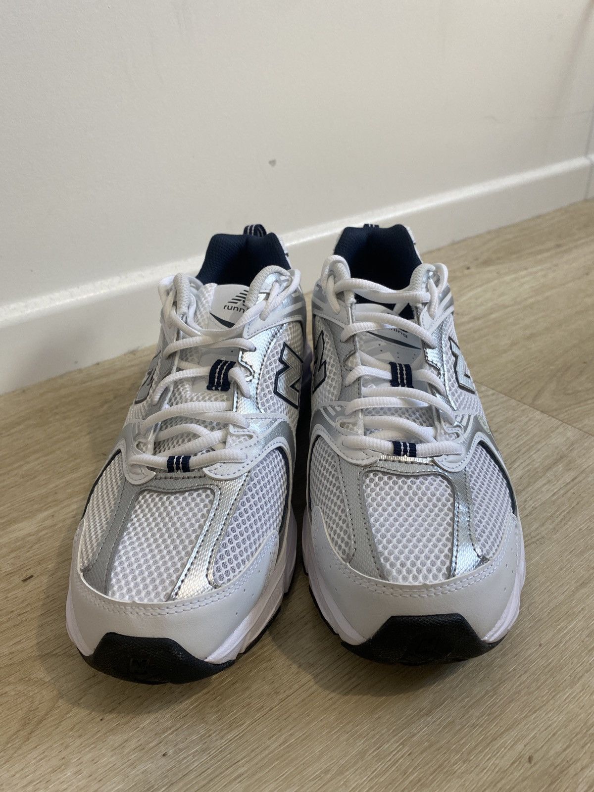 New Balance New Balance 530 White with Natural Indigo Size US 9.5 / EU 42-43 - 5 Thumbnail