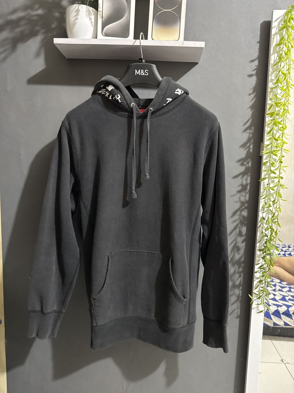 Supreme × Thrasher Supreme x thrasher Size US M / EU 48-50 / 2 - 1 Thumbnail