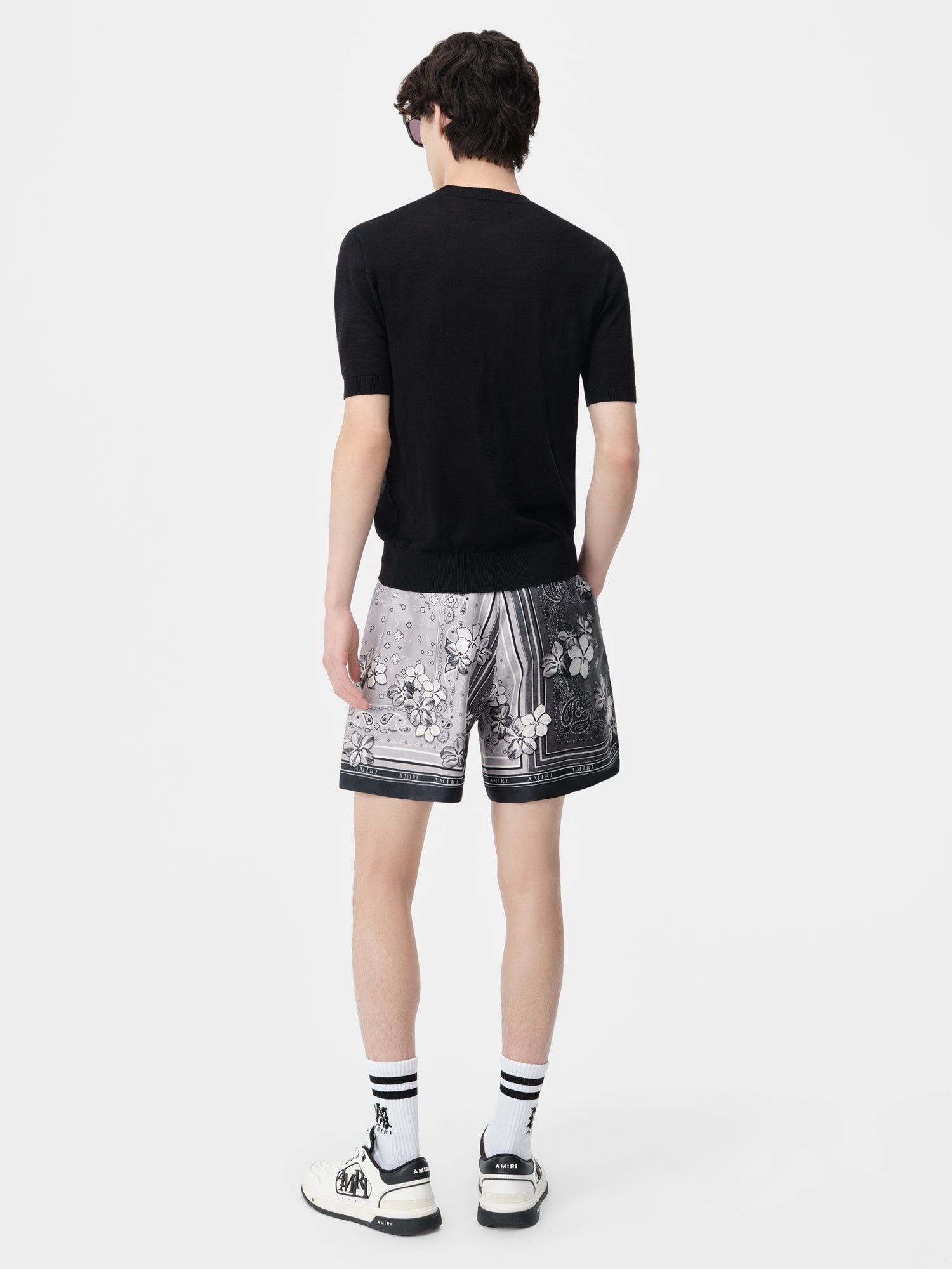 Amiri o1s1wg110825 Bandana Floral Shorts in Multicolor Size US 30 / EU 46 - 3 Thumbnail