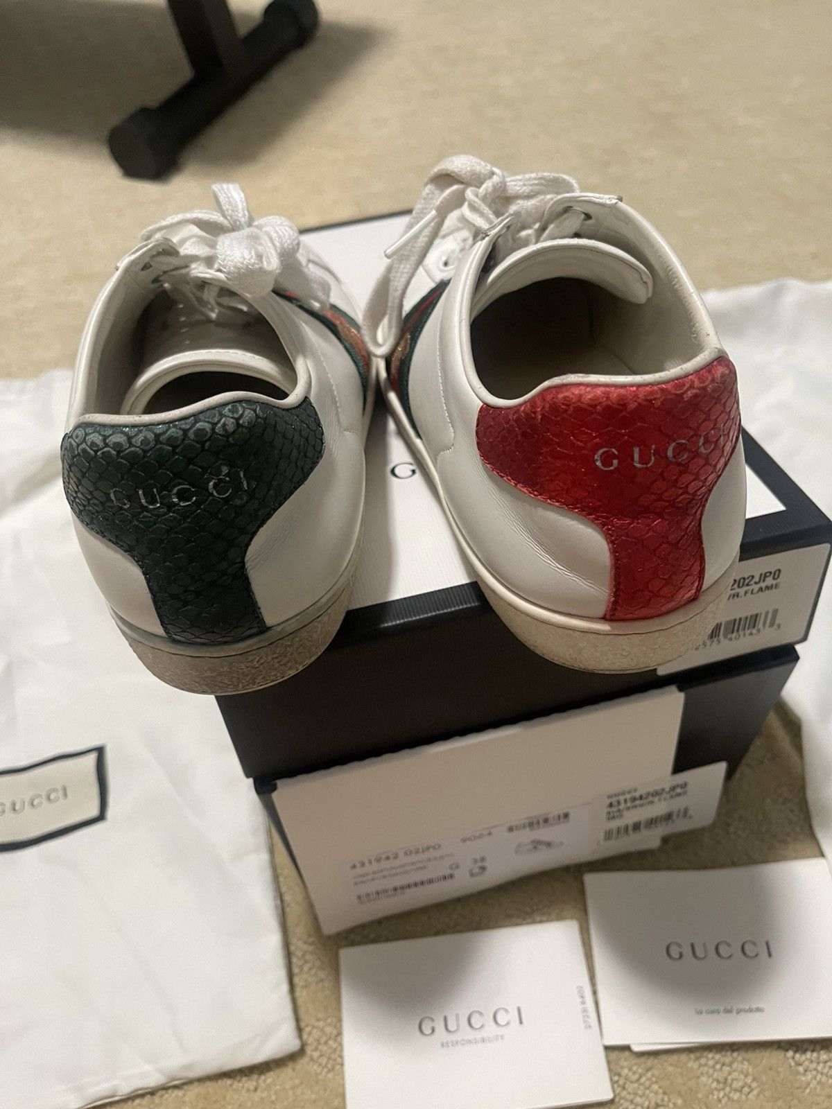 Gucci Ace sneaker with bee Size US 7 / EU 40 - 9 Thumbnail