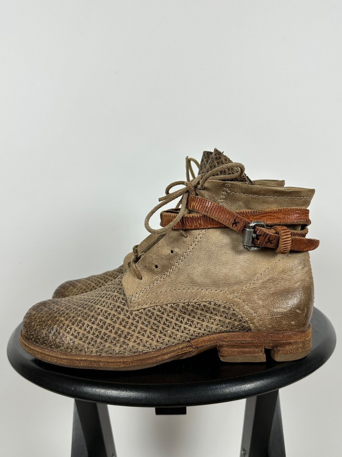 A.S.98 A.S.98. Airstep Beige Leather Biker Buckle Strap Ankle Boots Size US 8 / IT 38 - 2 Thumbnail