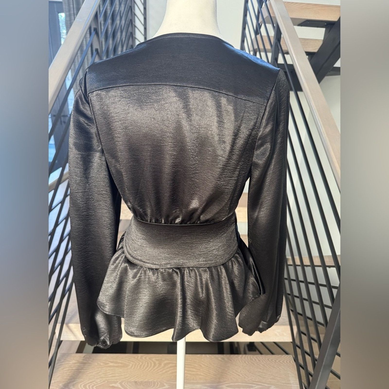 Other New Y2K Guess Black Satin Wrap Top size XS Size S / US 4 / IT 40 - 9 Thumbnail