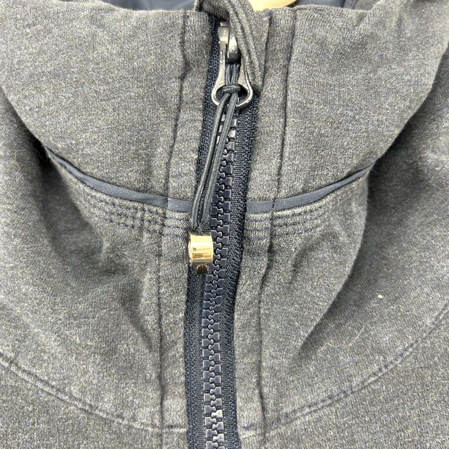 Lululemon Lululemon Hoodie Womens 6 Blue Navy Full Zip Fleece Lightweight Cotton Stretch Jacket Size M / US 6-8 / IT 42-44 - 3 Thumbnail