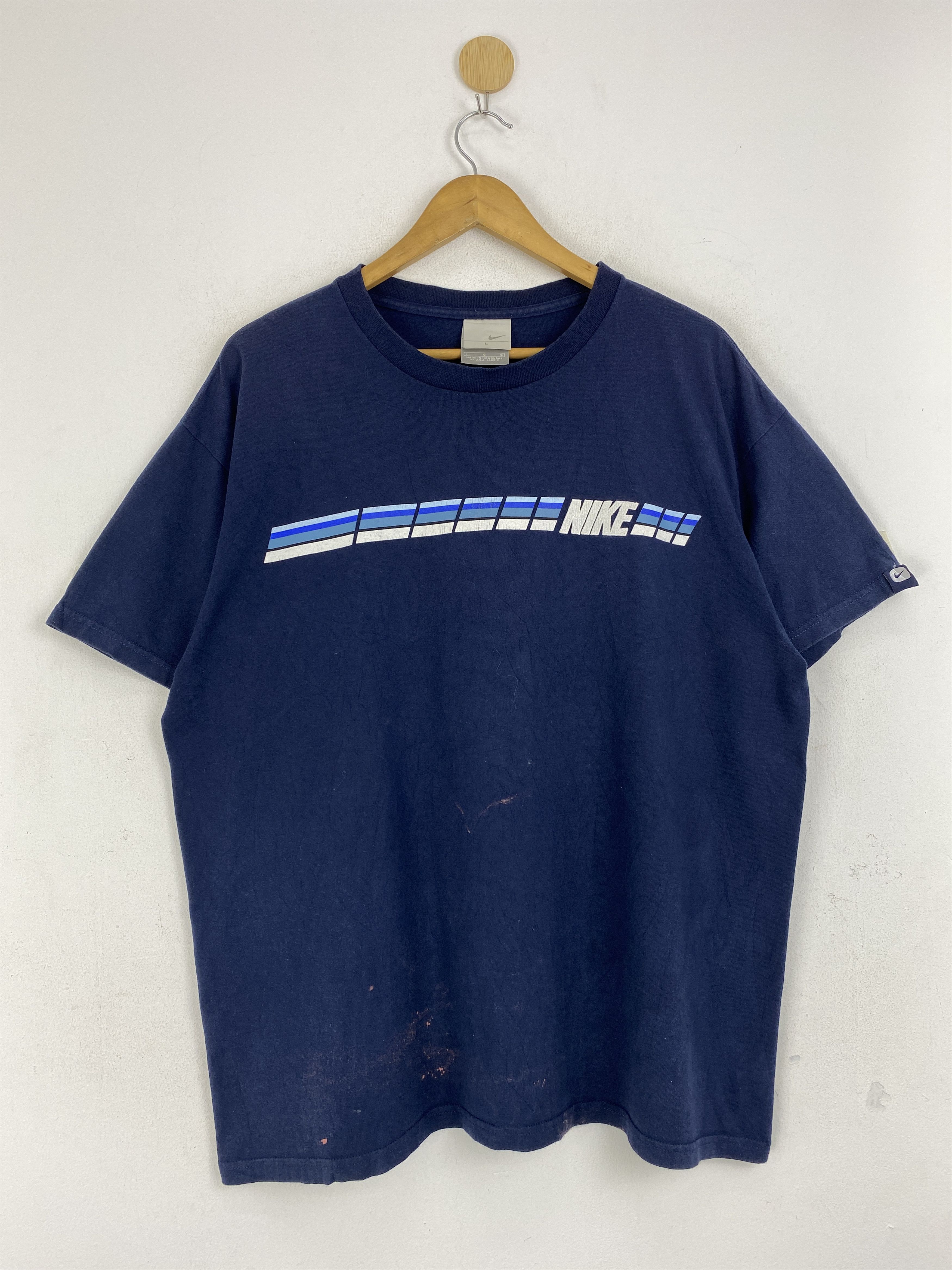 Nike × Vintage Vintage Y2k Nike Logo Crewneck T Shirt TA0704 Size US L / EU 52-54 / 3 - 1 Thumbnail