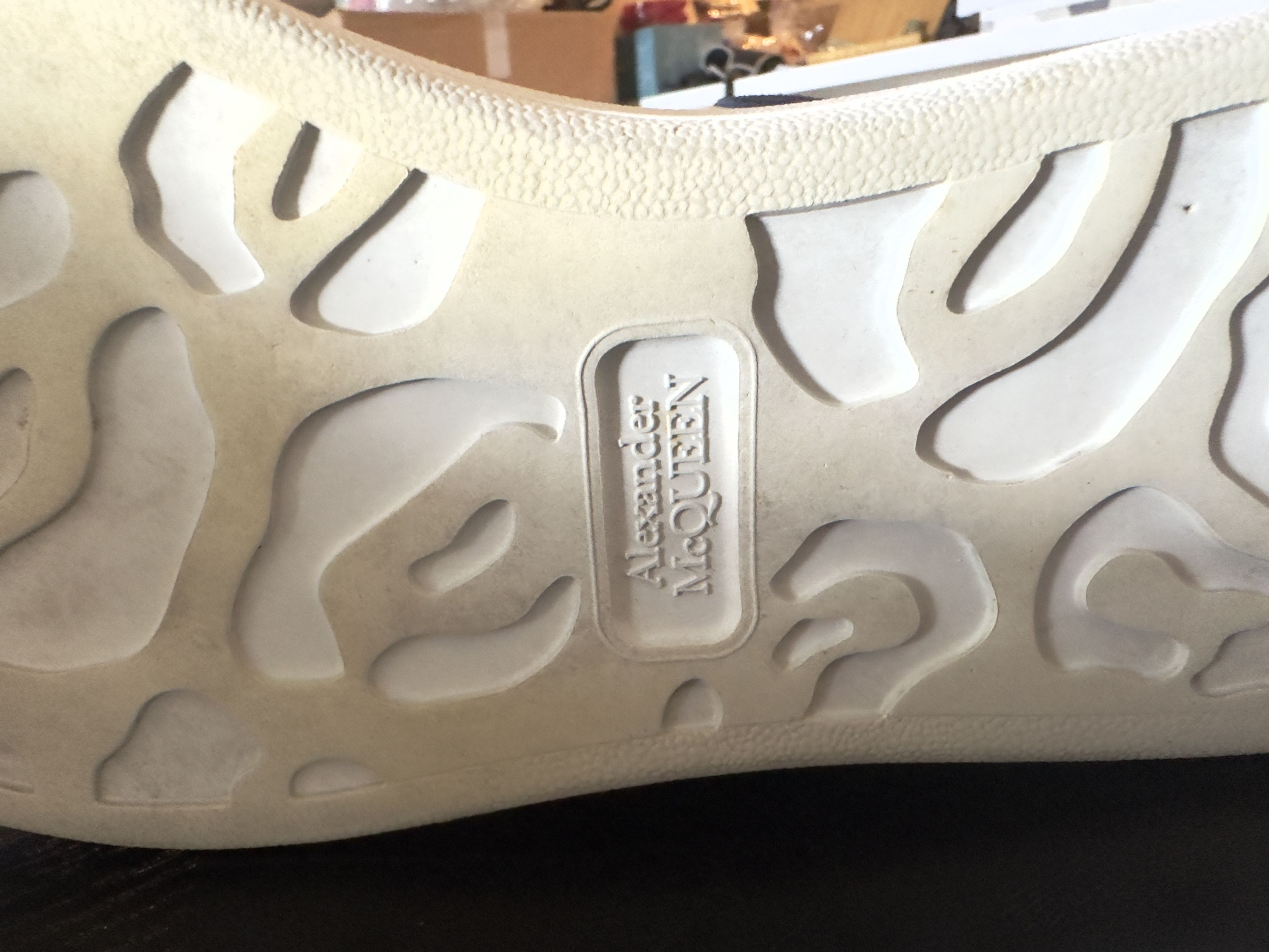 Alexander McQueen Men's Oversized Sneaker in White/Paris Blue Size US 7 / EU 40 - 7 Thumbnail