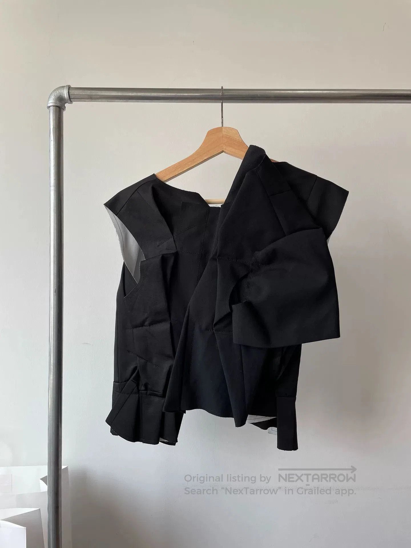 Comme des Garcons Comme des Garçons Runway Pleated Vest. Size US S / EU 44-46 / 1 - 1 Thumbnail