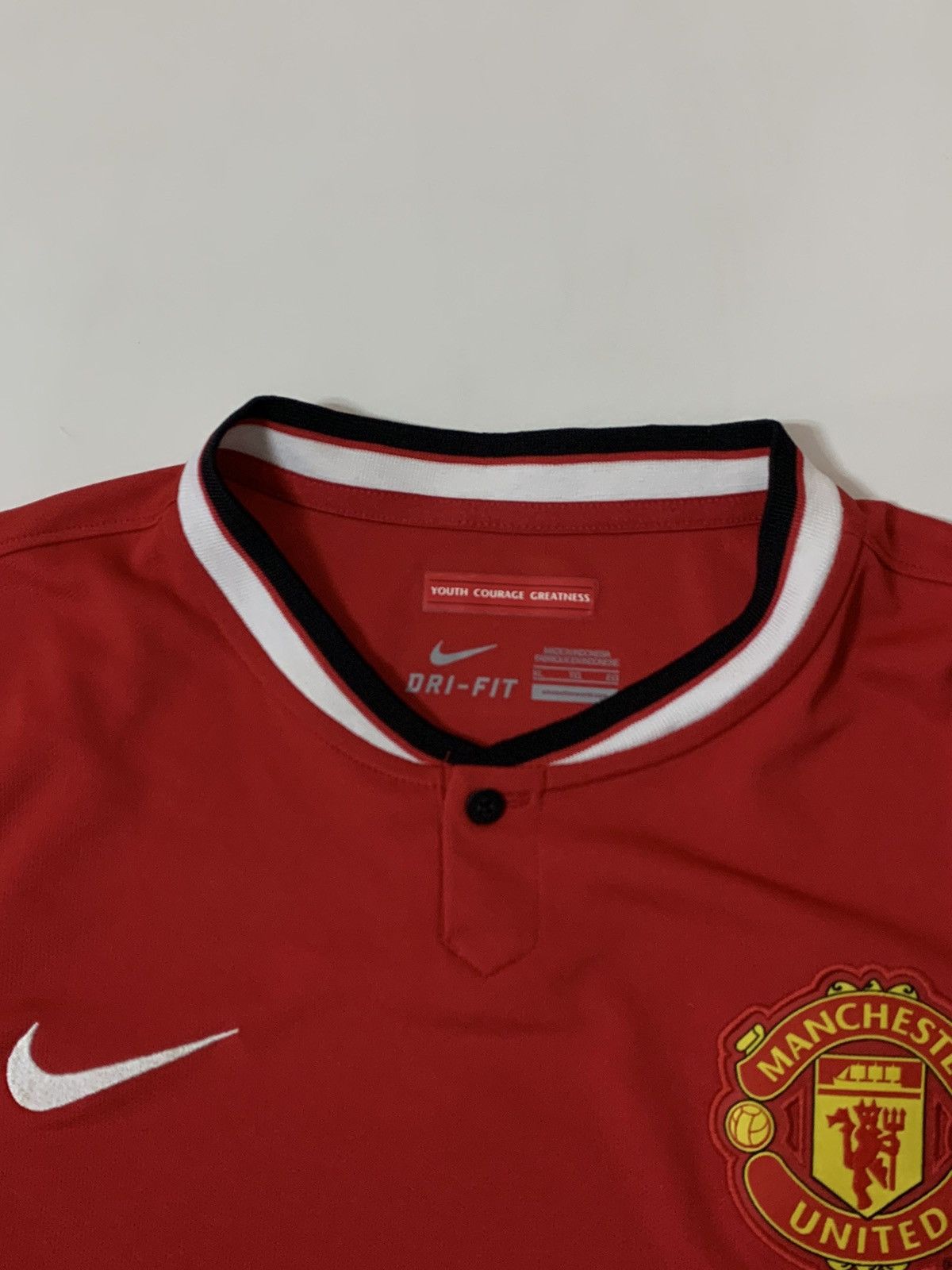 Nike × Vintage 2014 Manchester United Soccer Jersey Chevrolet Like New Size US XL / EU 56 / 4 - 8 Thumbnail
