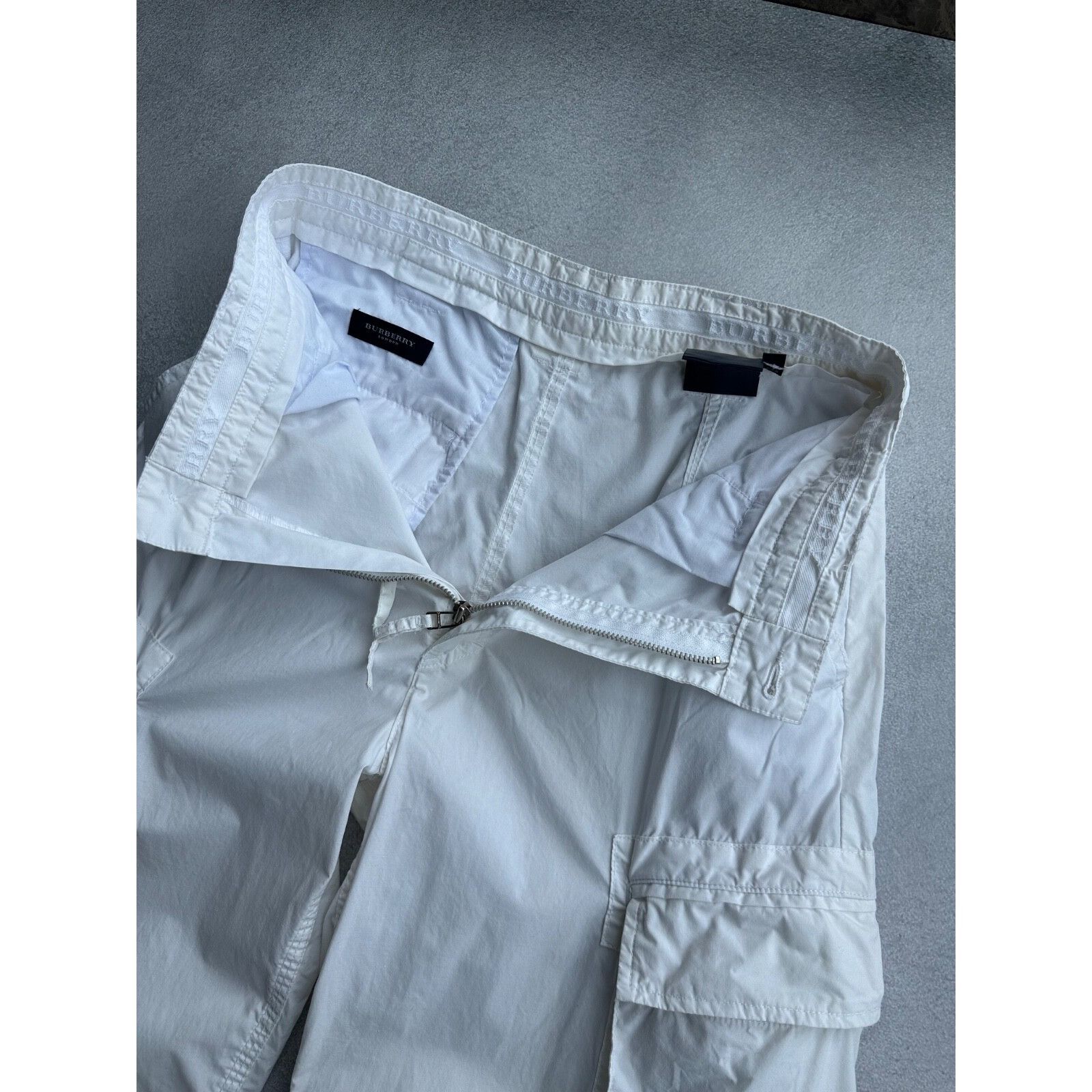 Burberry Burberry London White Baggy Men’s Cargo Pants Size US 32 / EU 48 - 8 Thumbnail
