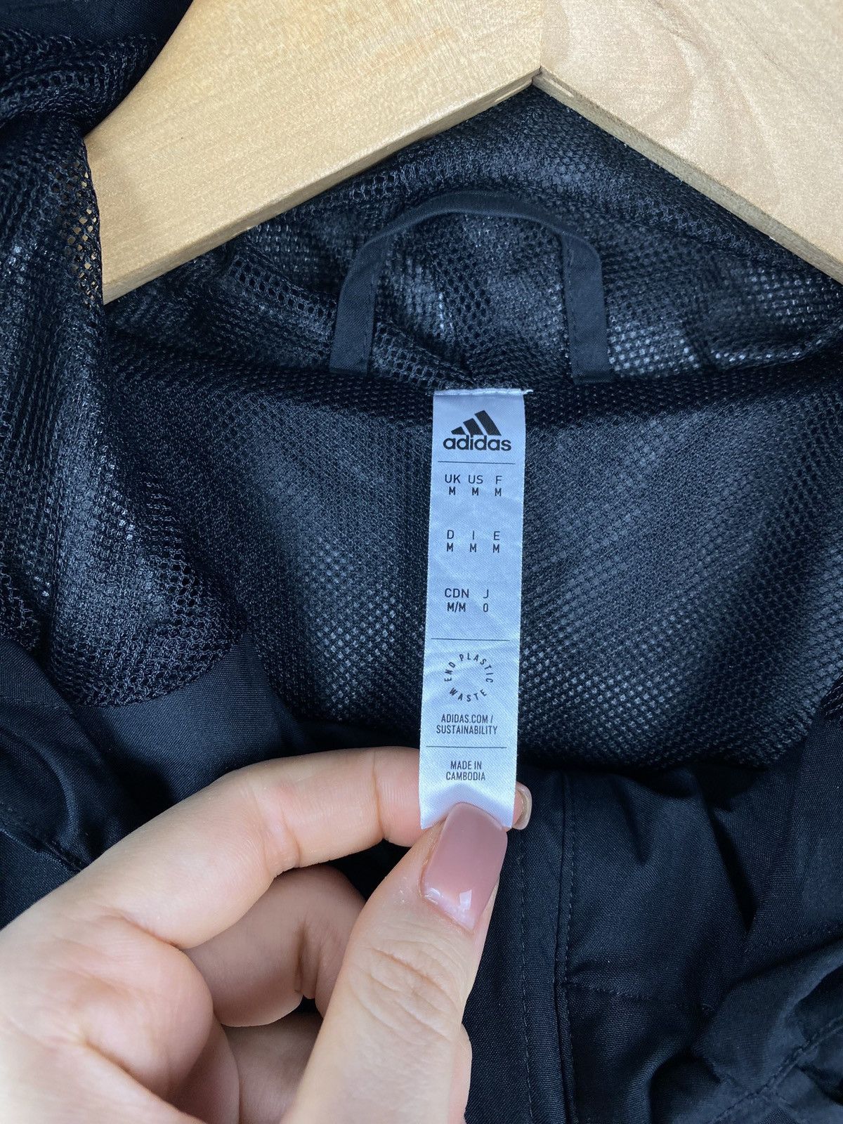 Adidas Adidas Manchester United men’s windbreaker jacket size M Size US M / EU 48-50 / 2 - 10 Thumbnail