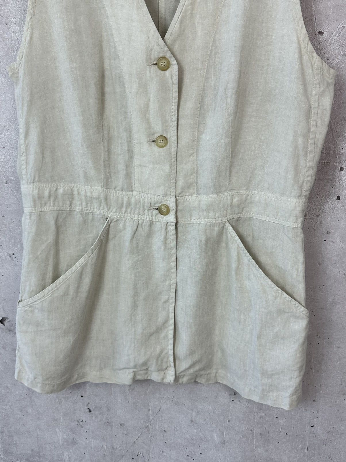 120% Lino 120% Lino Beige Sleevelessc Buttons Women’s Vest Size XL / US 12-14 / IT 48-50 - 5 Thumbnail