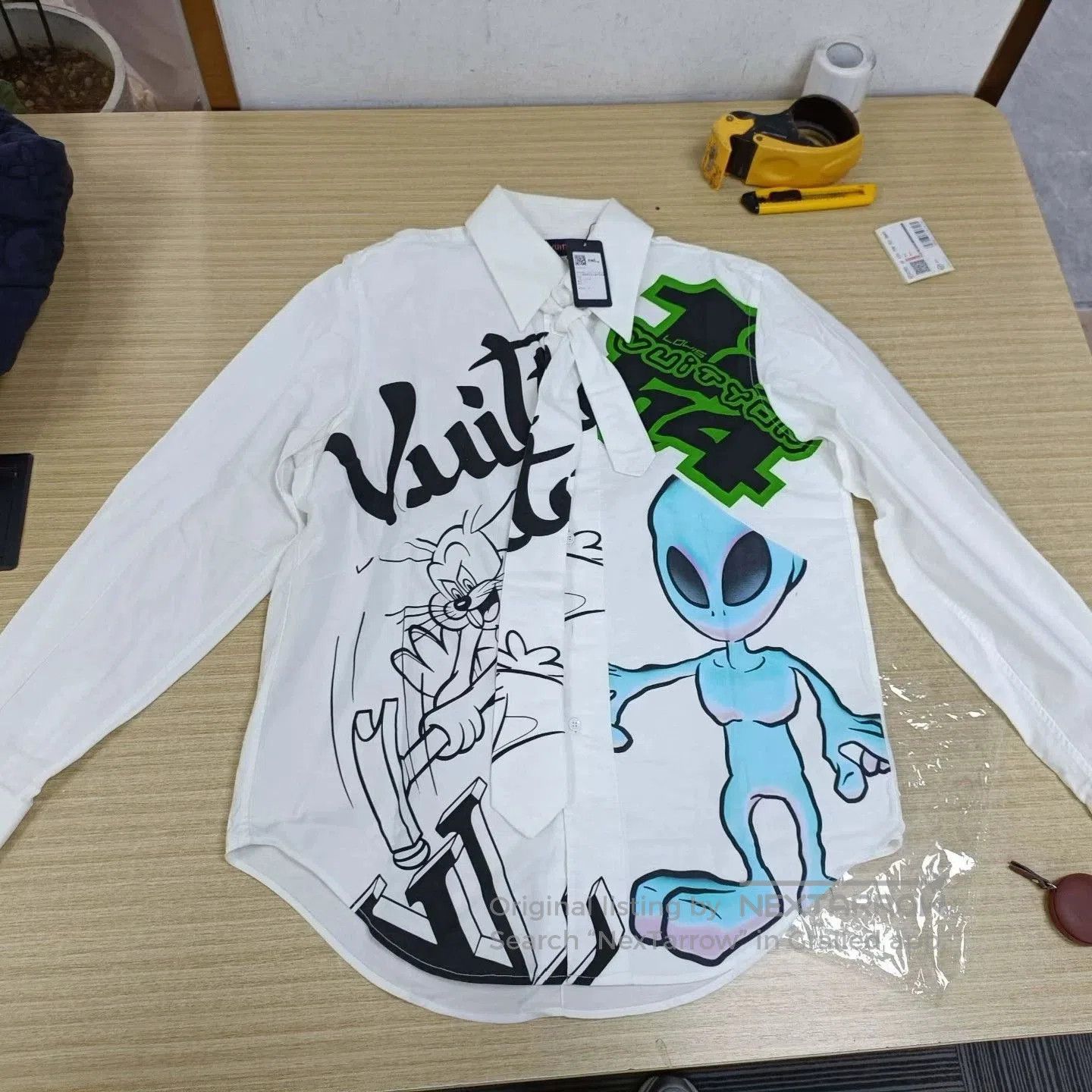 Louis Vuitton louis vuitton cartoon long sleeve shirt. Size US M / EU 48-50 / 2 - 1 Thumbnail