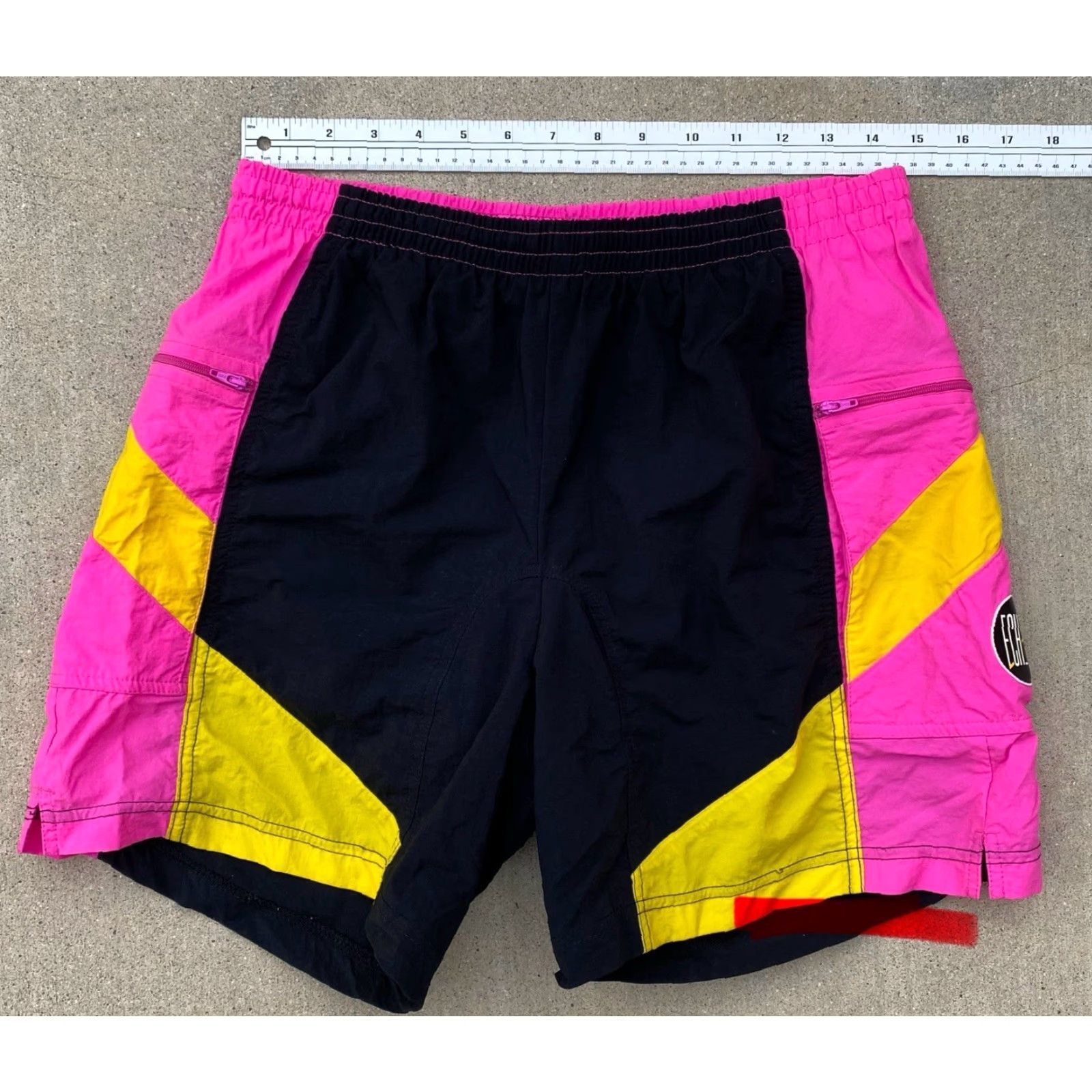 Nike VINTAGE Nike Echelon Men’s Nylon Shorts Ball Black Pink Yellow Geometric Logo Drawstring Pockets 1980s 1990s Cycling Mens L Size US 33 - 7 Thumbnail