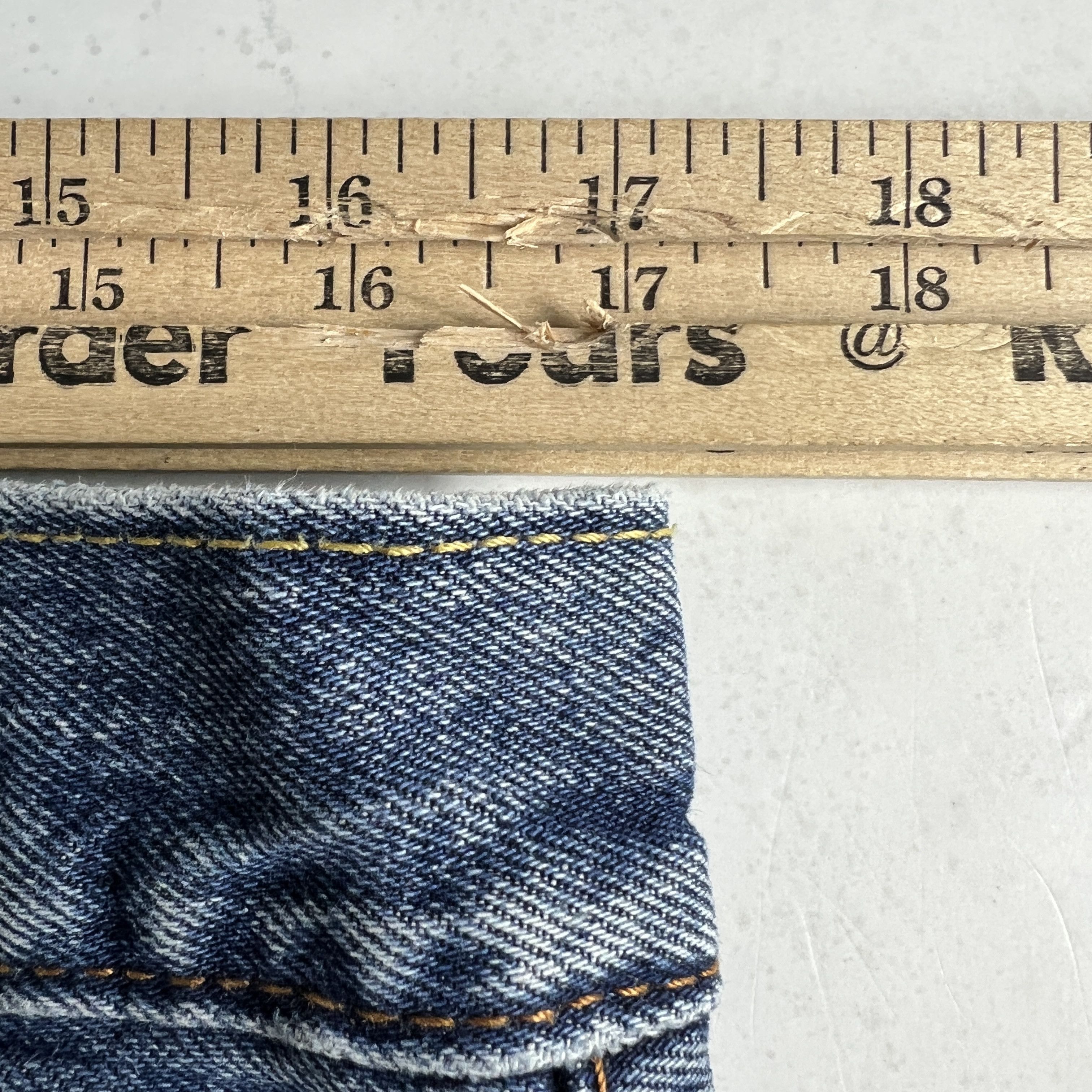 Levi's Levi's Jeans 505 Straight Leg Blue Faded Cotton Denim Size US 34 / EU 50 - 24 Thumbnail