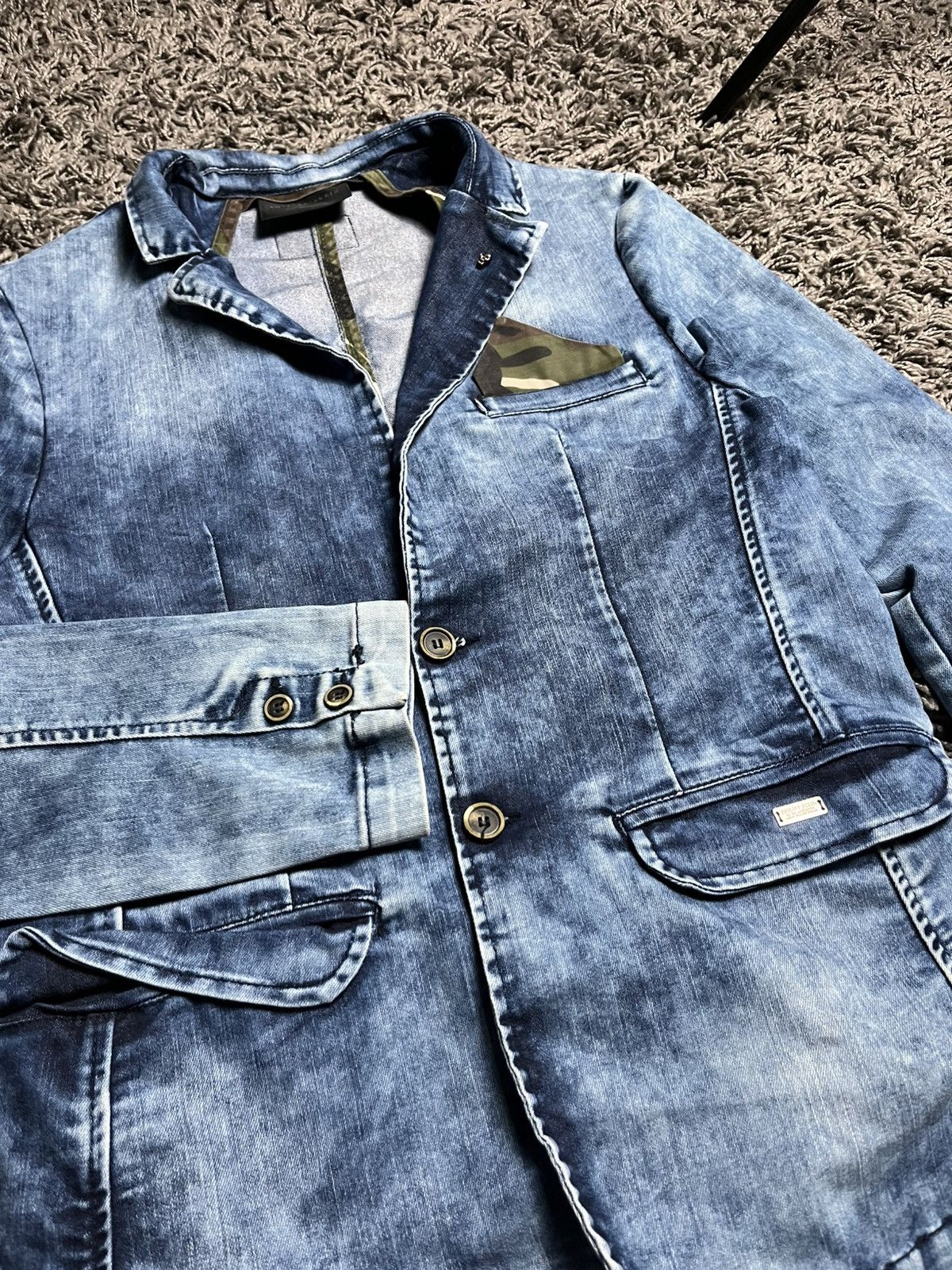 Philipp Plein Philipp Plein Distressed Denim Blazer with Camo Details Size 44S - 4 Thumbnail