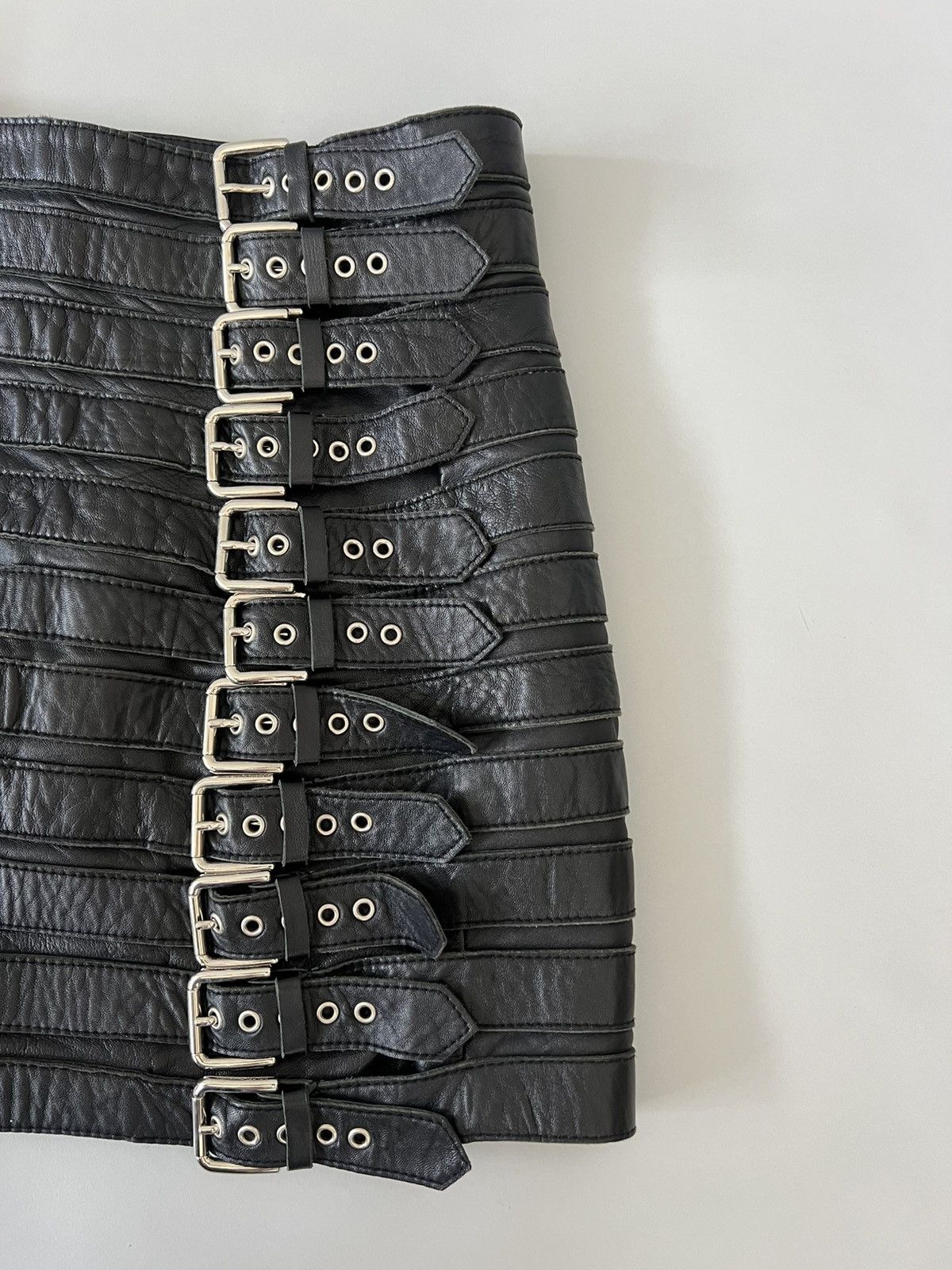 Dolce & Gabbana SS03 Dolce & Gabbana ‘Sex’ Leather Belt Skirt Size 30" / US 8 / IT 44 - 2 Thumbnail