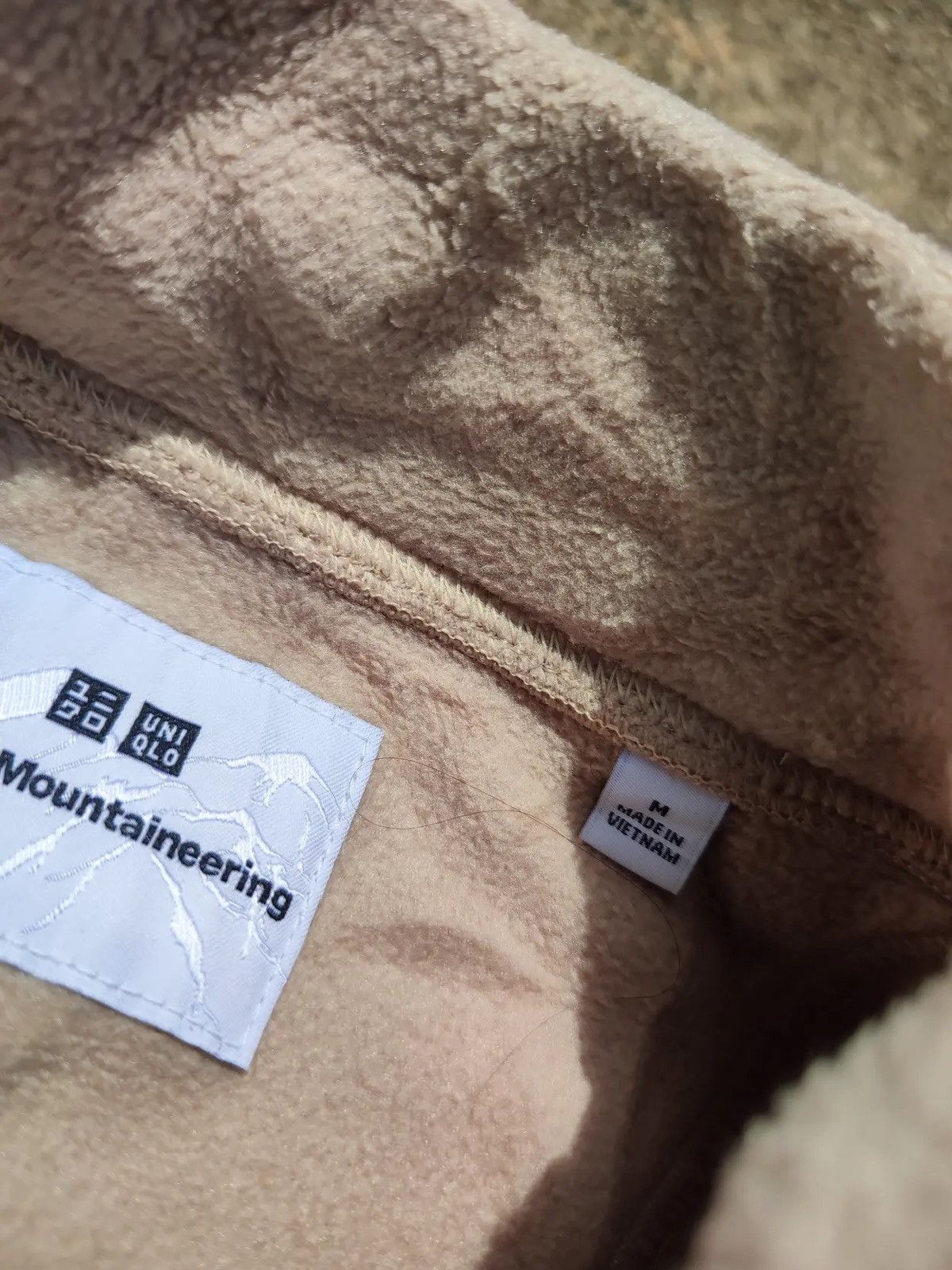 Uniqlo × White Mountaineering UNIQLO x White Mountaineering Fleece Pullover – Beige Size US M / EU 48-50 / 2 - 13 Thumbnail