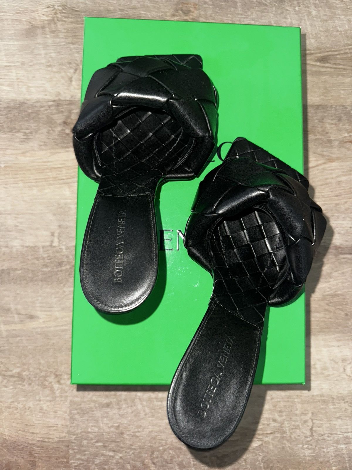 Bottega Veneta Bottega Veneta Lido Mules Black 39 Size US 9 / IT 39 - 3 Thumbnail