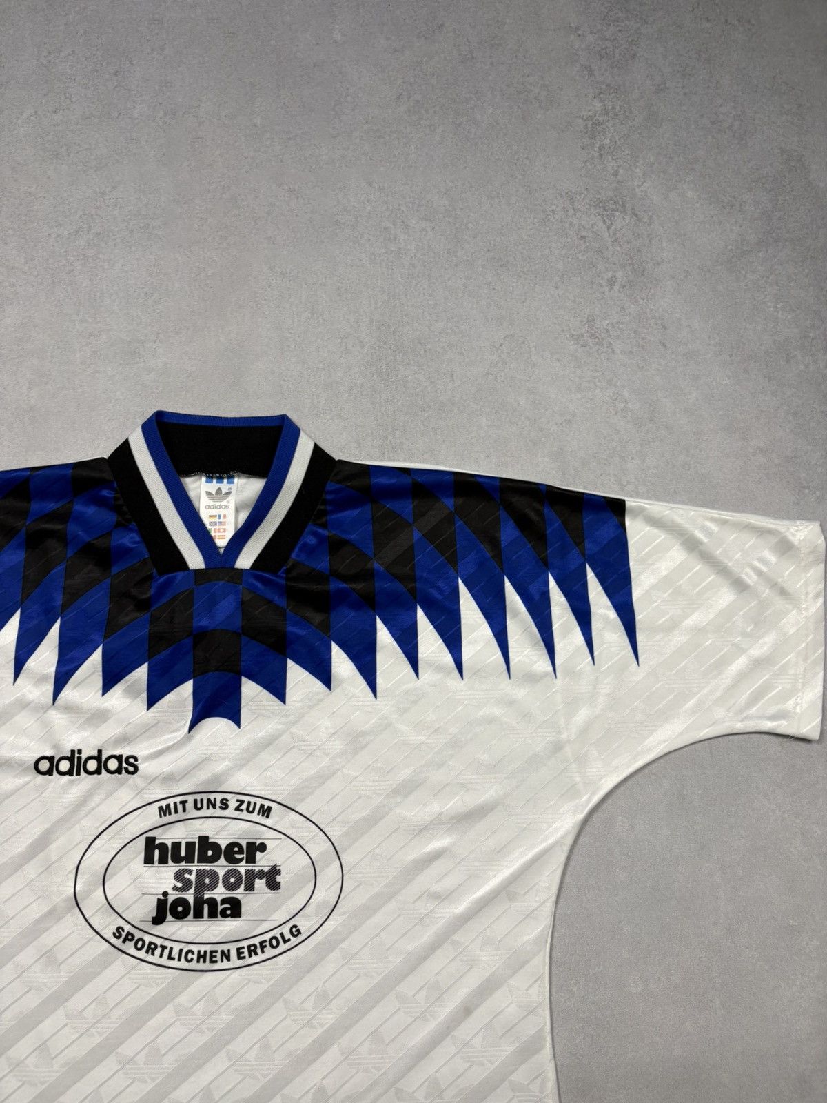 Adidas Vintage Adidas Soccer Jersey 90s Huber Sport Jona Shirt #7 Size US L / EU 52-54 / 3 - 3 Thumbnail