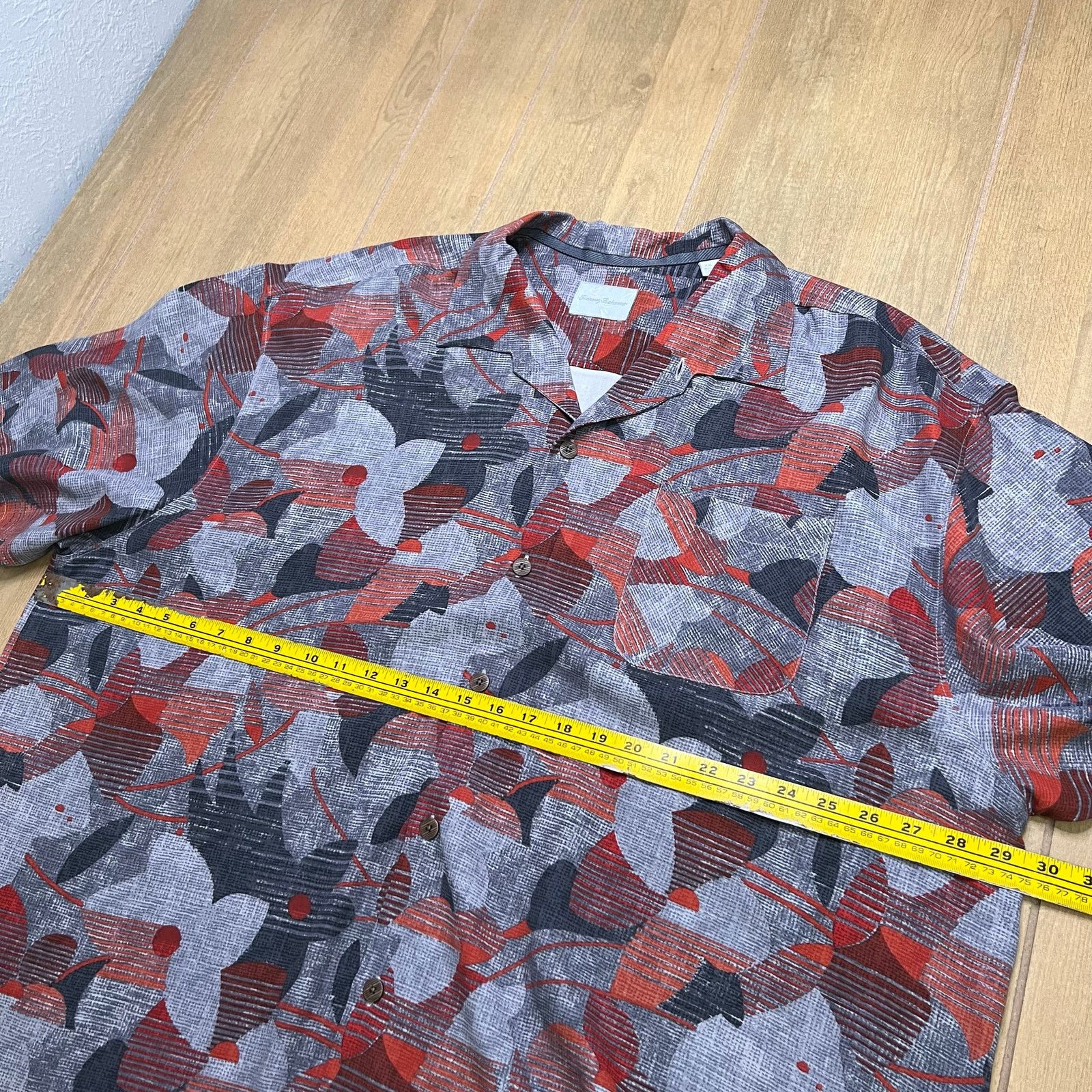 Tommy Bahama Tommy Bahama Silk Shirt Mens Medium Gray Abstract Hawaiian Size US XXL / EU 58 / 5 - 4 Thumbnail