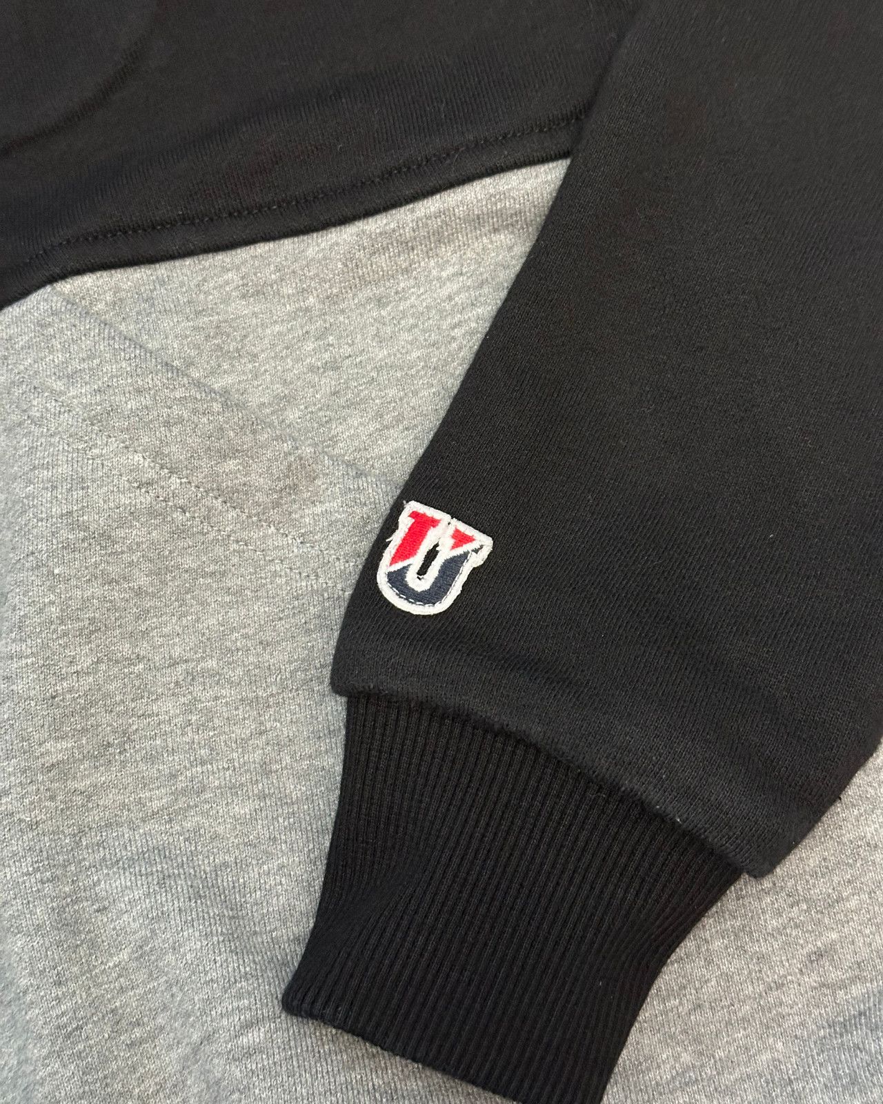 Undefeated Undefeated Out Runner Black/Gray Two-Tone Hoodie - Medium Size US M / EU 48-50 / 2 - 5 Thumbnail