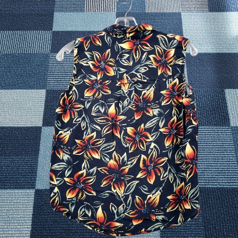Liz Claiborne Liz Claiborne Shirt Womens PS Petite Button-Up Blue Floral Sleeveless Rayon Top Size S / US 4 / IT 40 - 1 Thumbnail