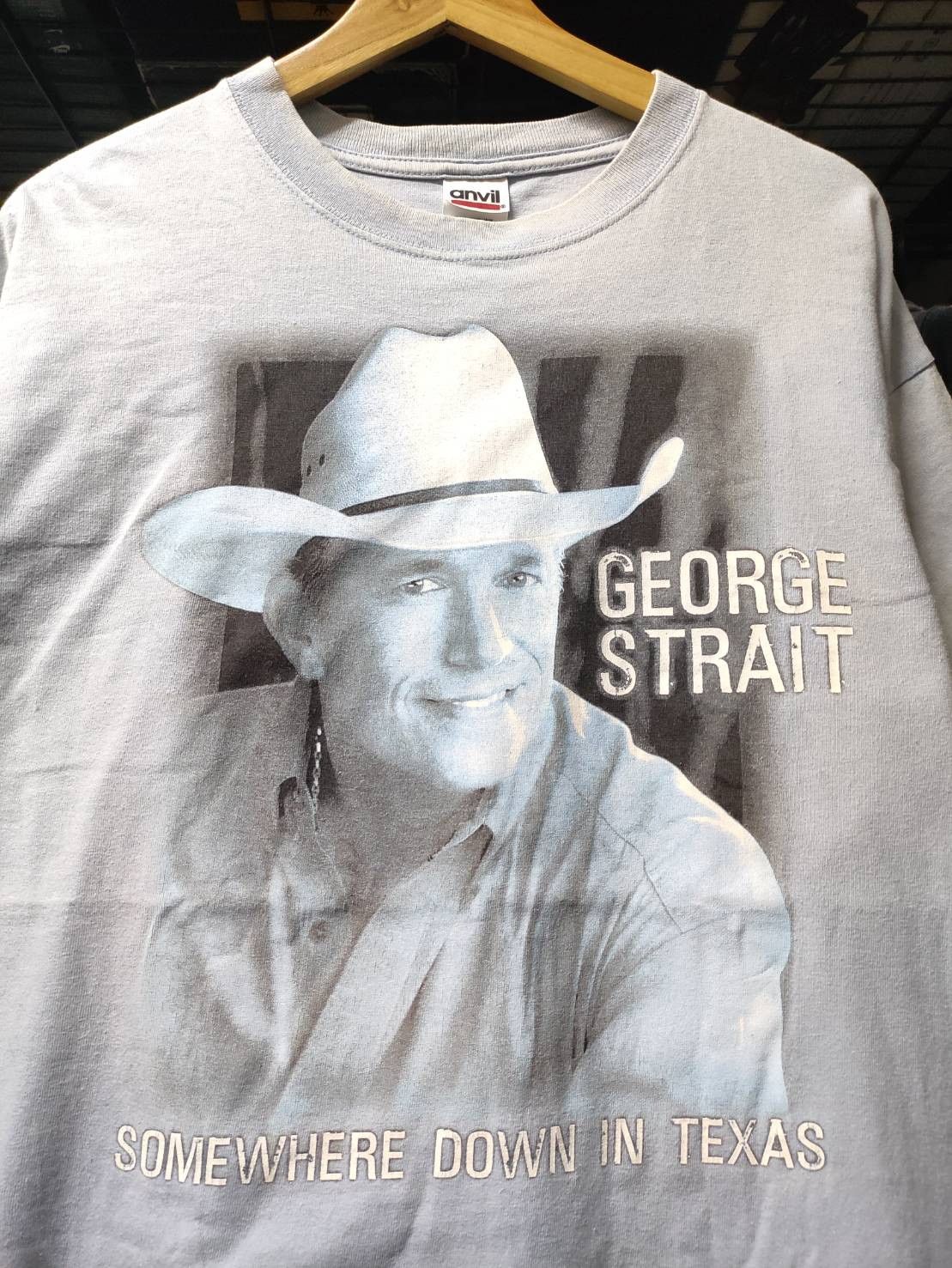 Band Tees Vtg 00's George Strait "Somewhere Down in Texas" Album Promo Size US L / EU 52-54 / 3 - 1 Thumbnail