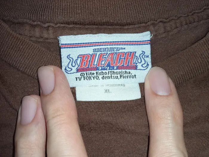 Vintage Vintage 2000s Bleach Kon T Shirt Anime Size US XL / EU 56 / 4 - 3 Thumbnail