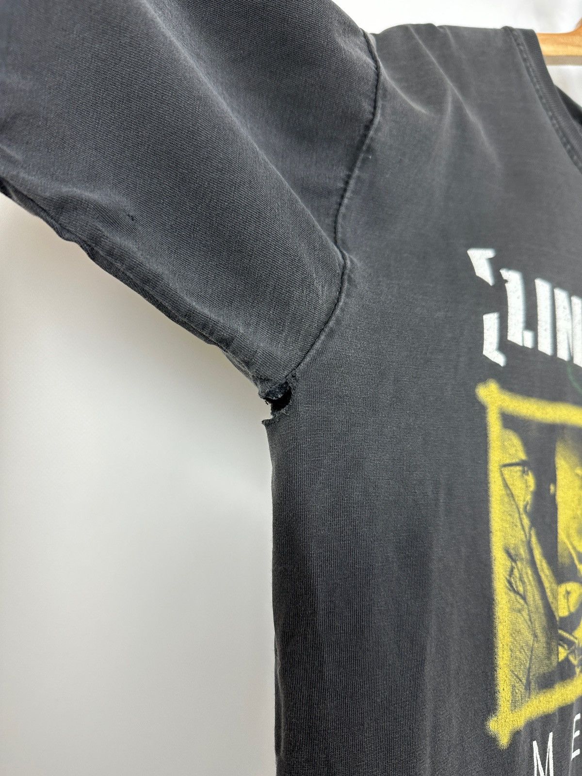 Band Tees Vintage Linkin Park Meteora Faded Black T-Shirt Size US L / EU 52-54 / 3 - 9 Thumbnail