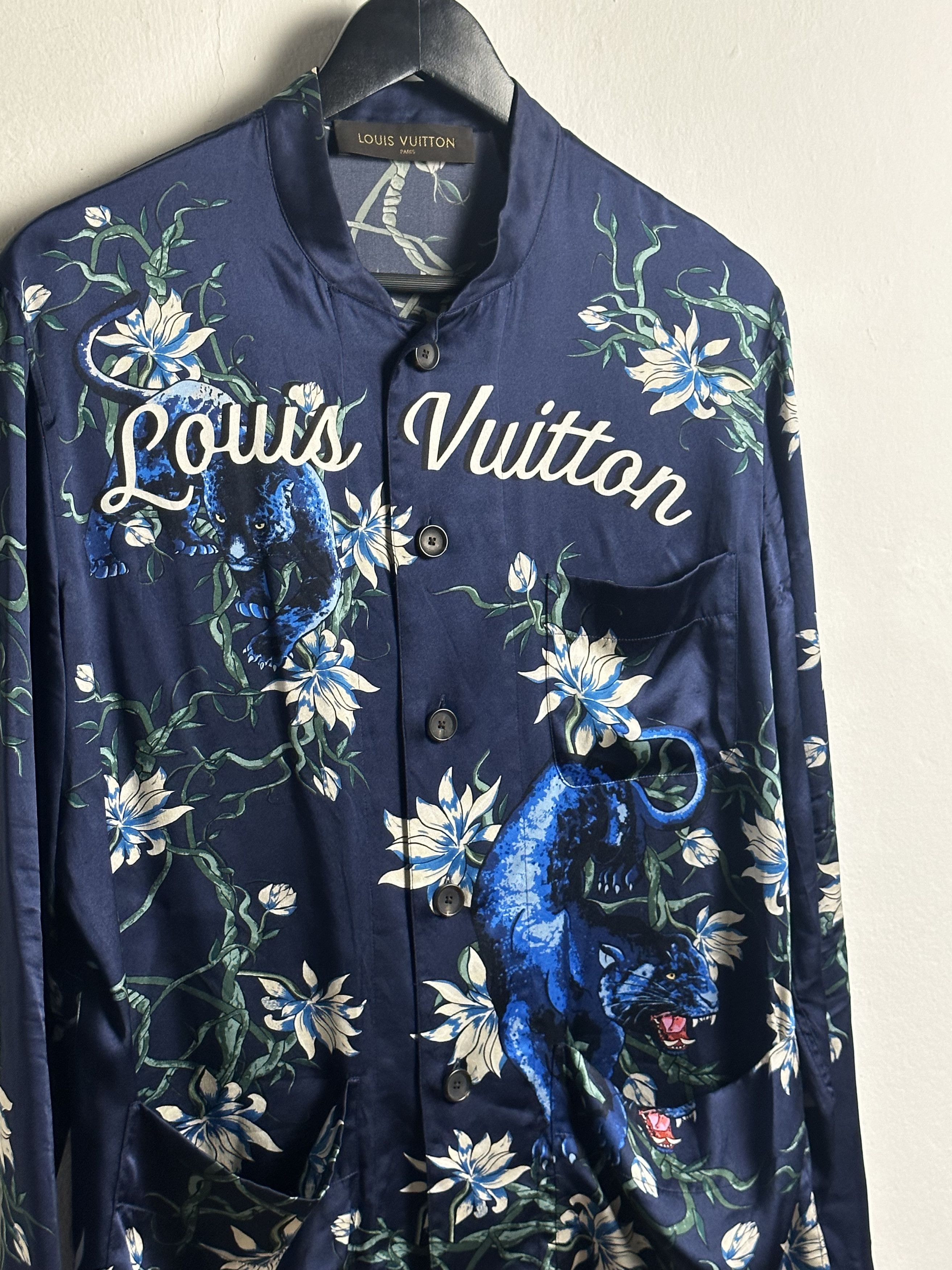 Louis Vuitton Louis Vuitton SS16 Panther Silk Pyjama Shirt Size US S / EU 44-46 / 1 - 3 Thumbnail