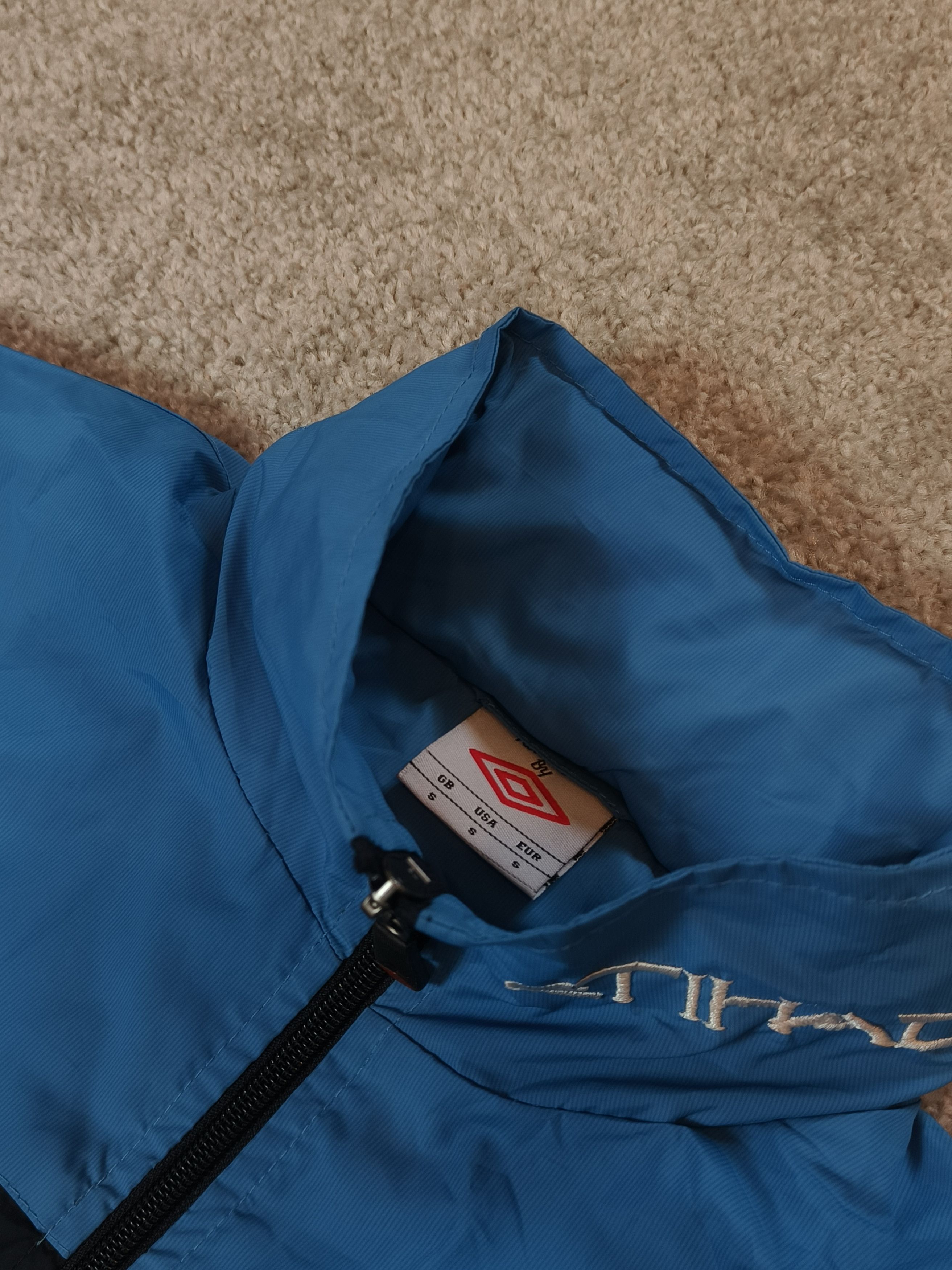 Umbro × Vintage Manchester City 2011 - 2012 Training Leisure Football Jacket Size US S / EU 44-46 / 1 - 7 Thumbnail